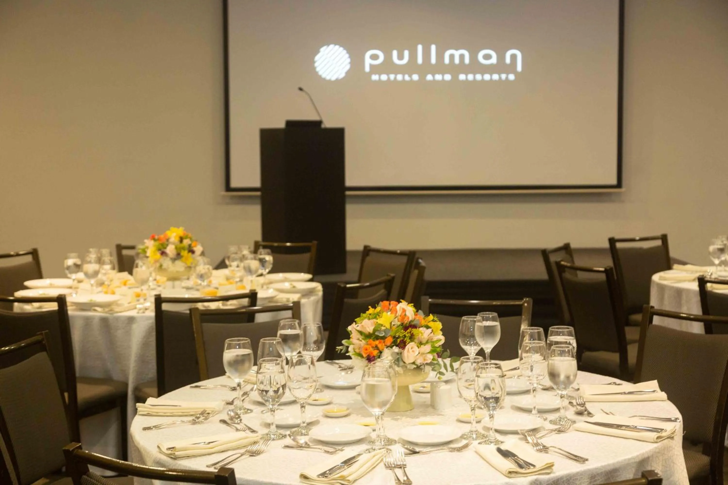 Meeting/conference room in Pullman Lima San Isidro