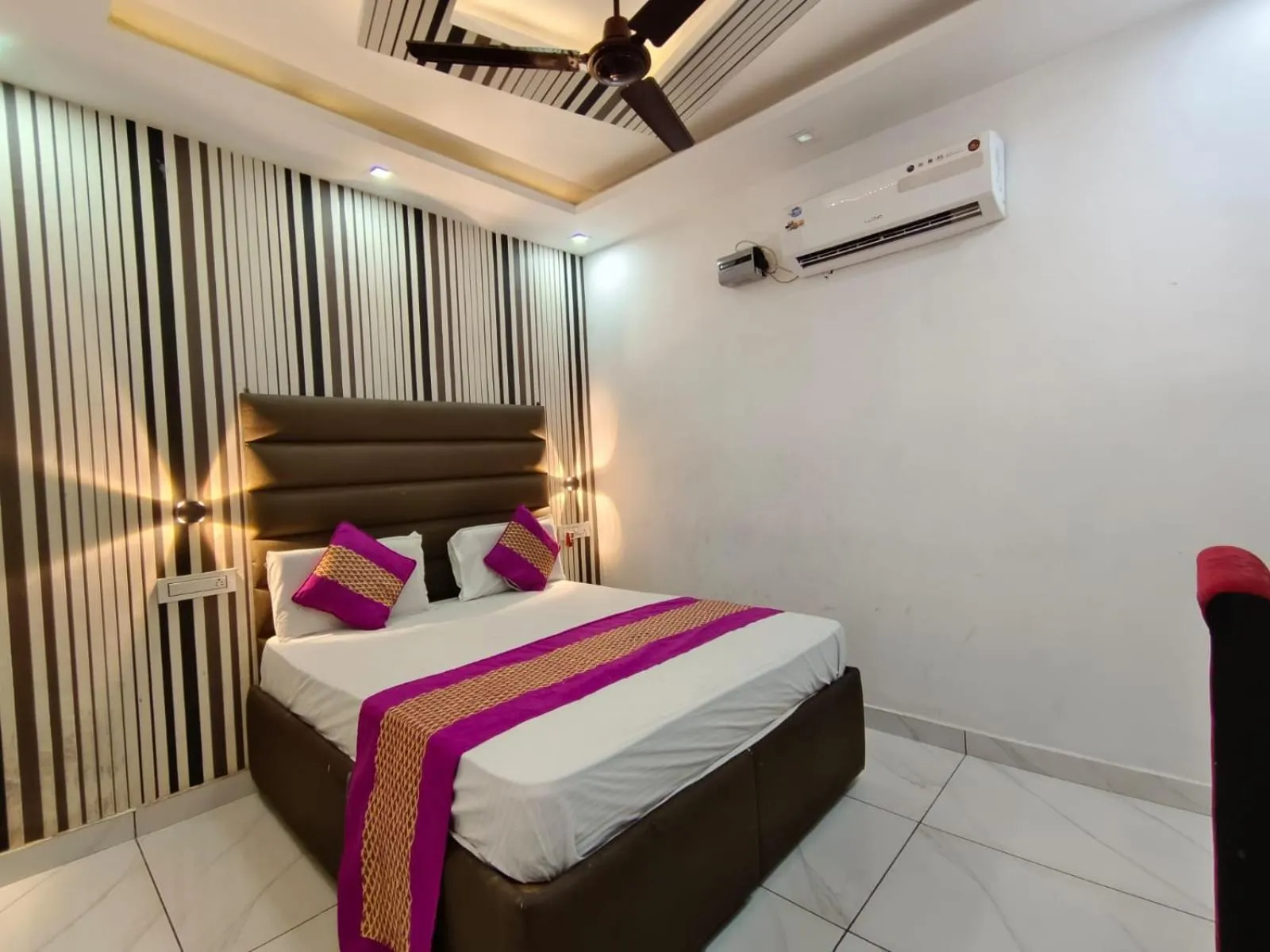 Bed in Hotel Jai Surya