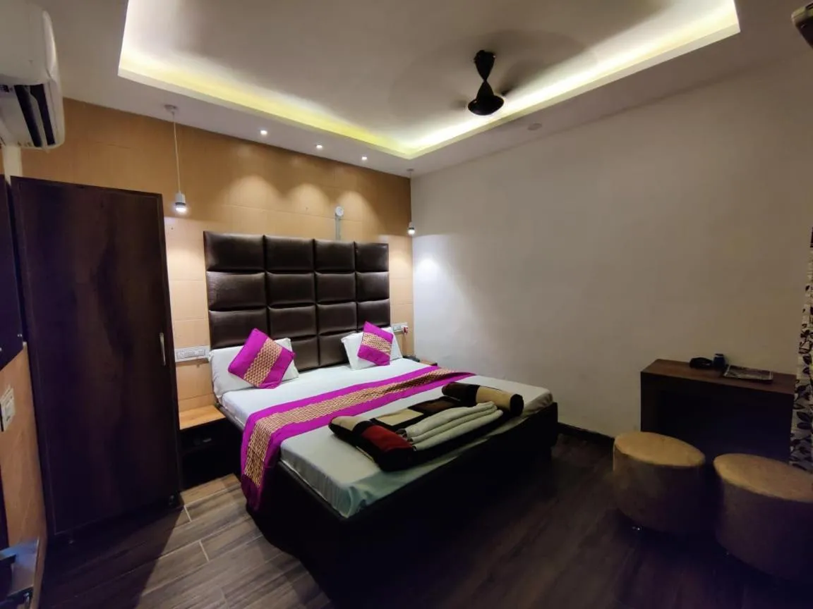 Bed in Hotel Jai Surya