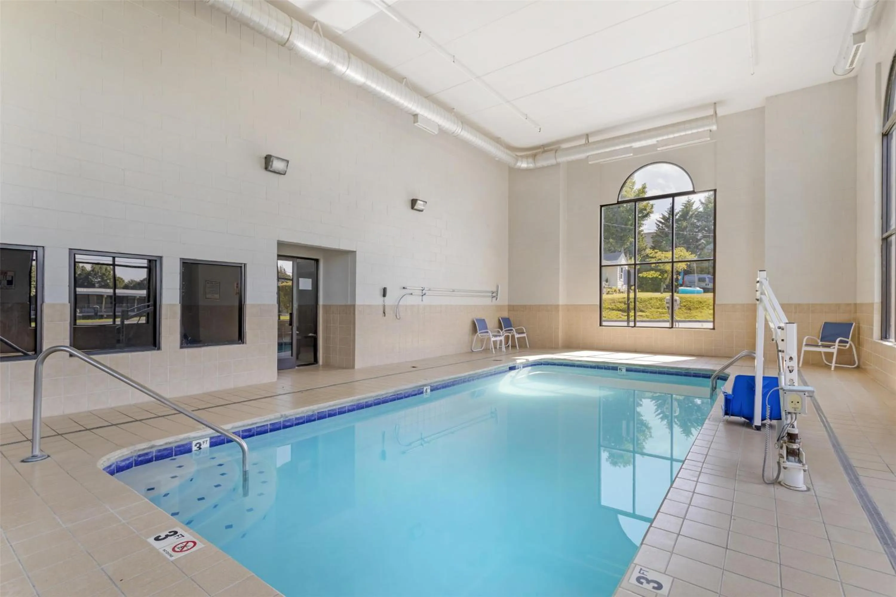 Pool view in Best Western Knoxville Airport / Alcoa, TN