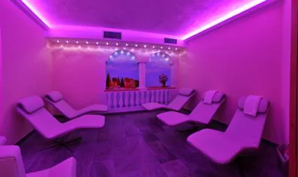 Spa and wellness centre/facilities in Villa Flora