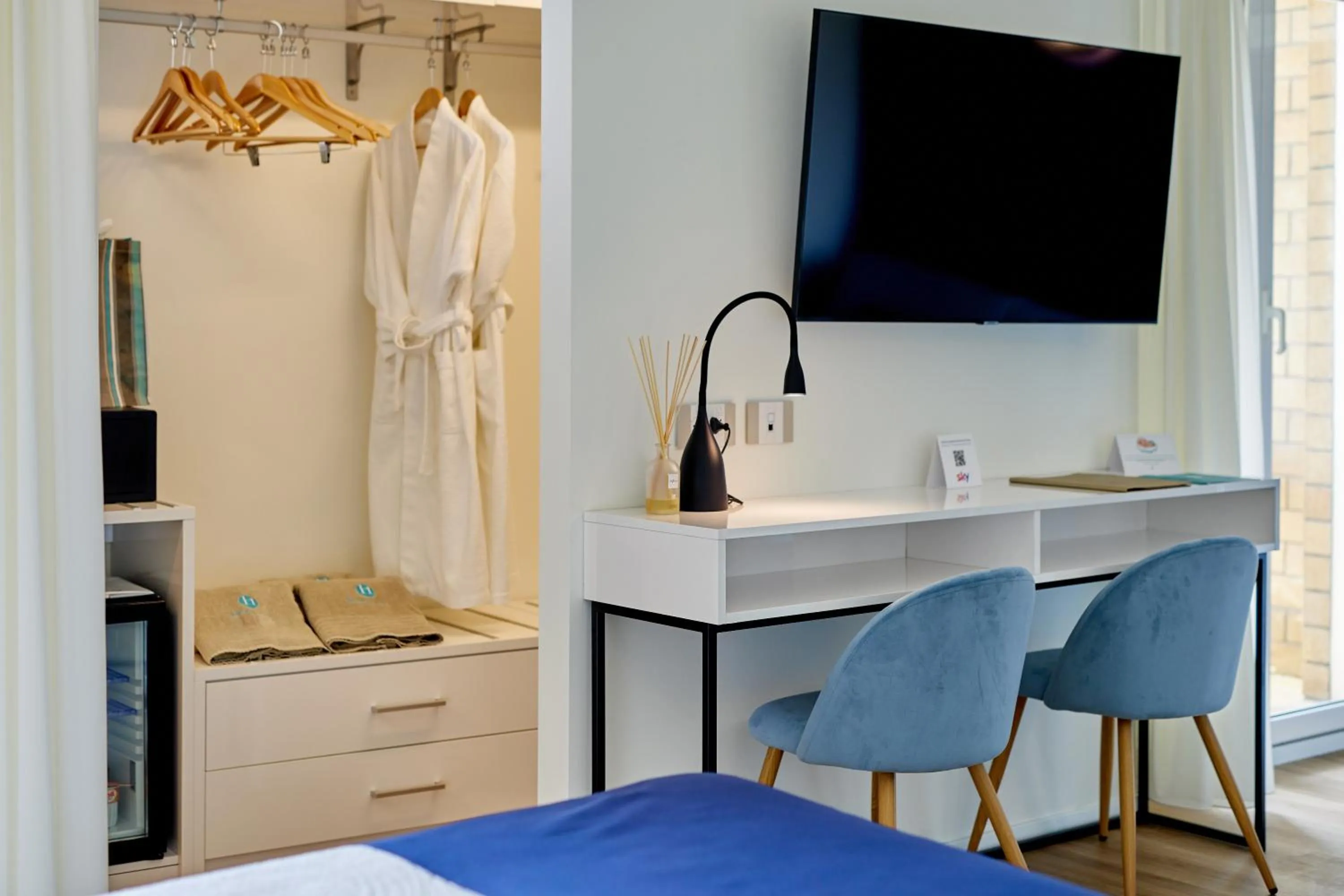 UNA HOTELS Imperial Beach Hotel