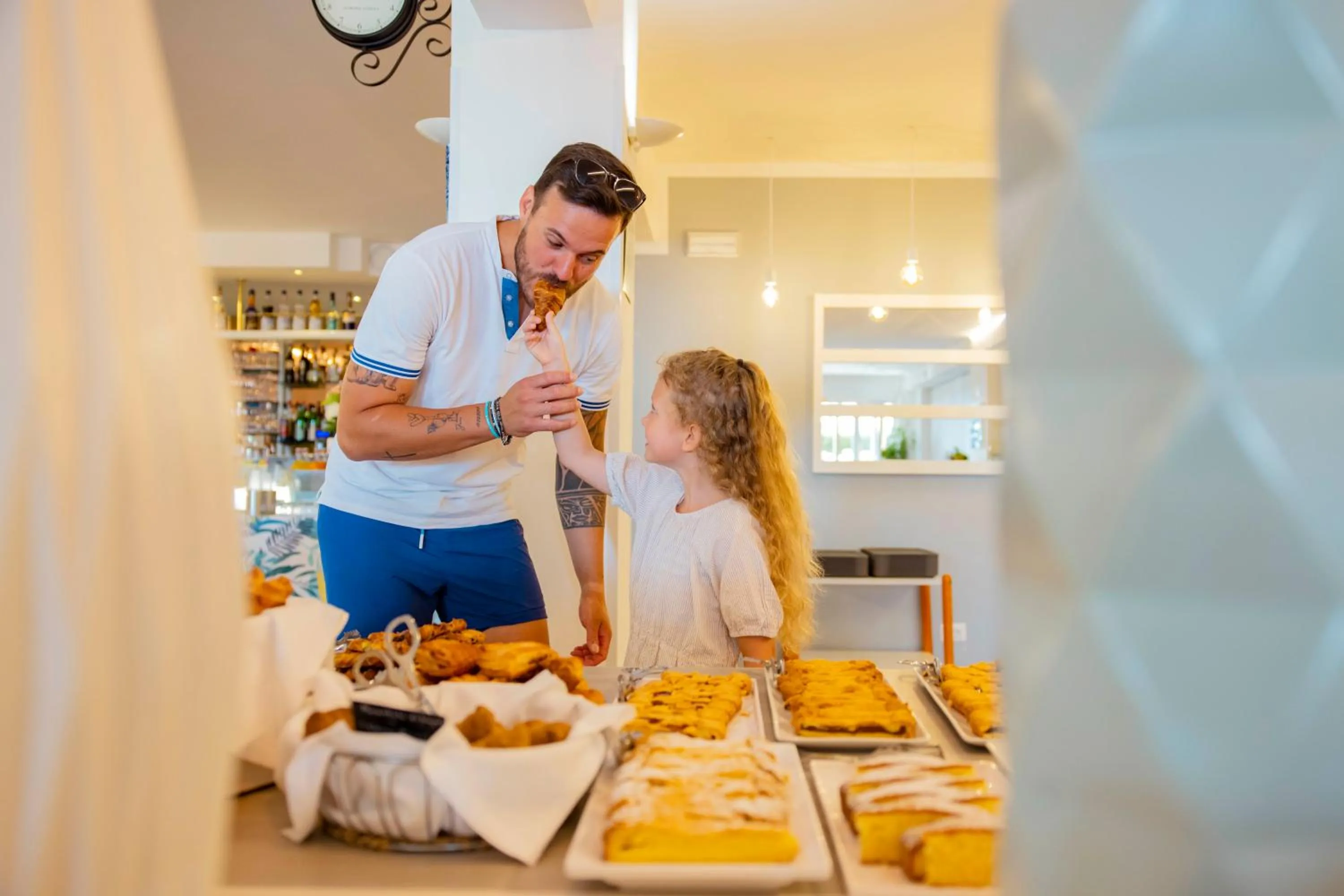 UNA HOTELS Imperial Beach Hotel