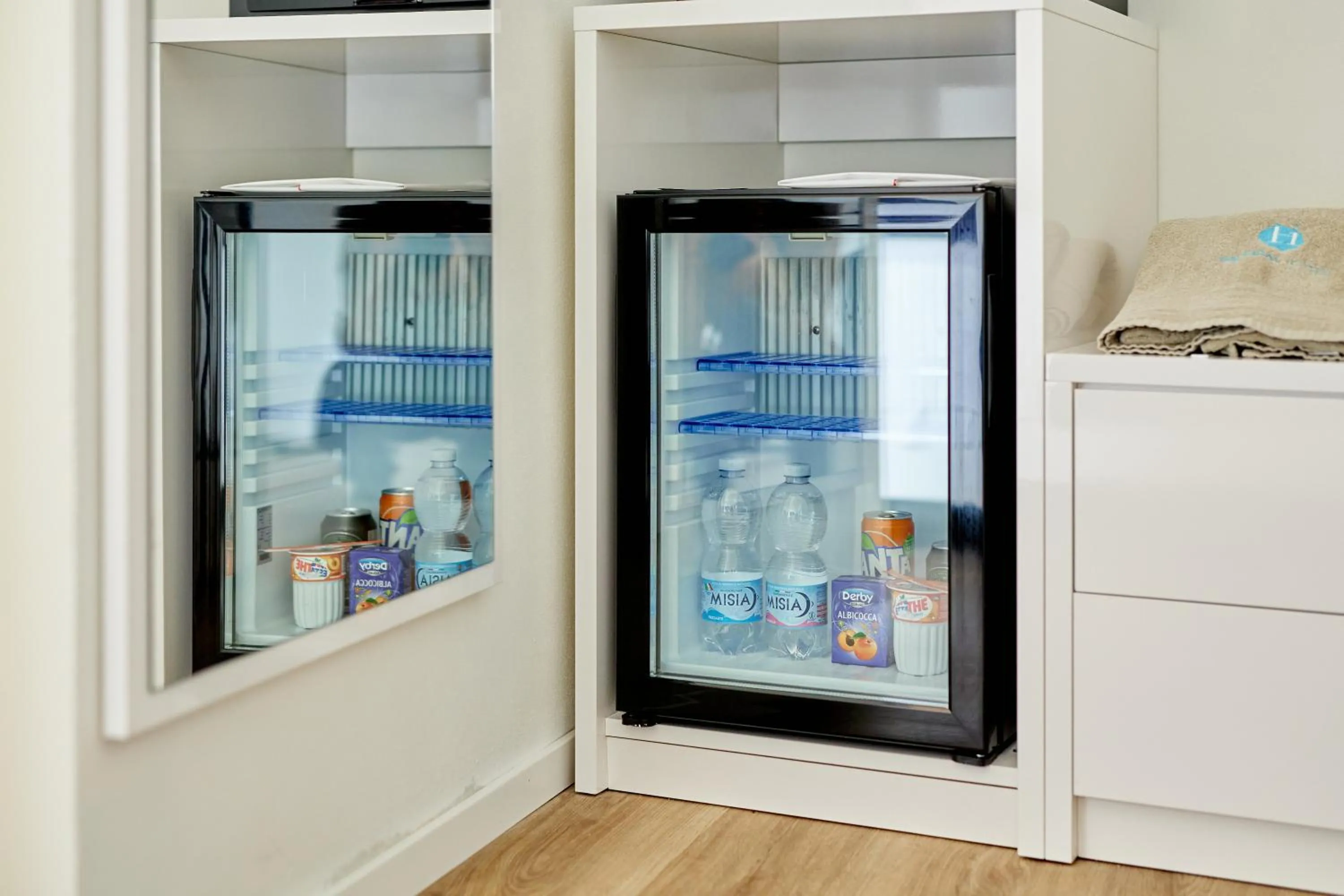 UNA HOTELS Imperial Beach Hotel