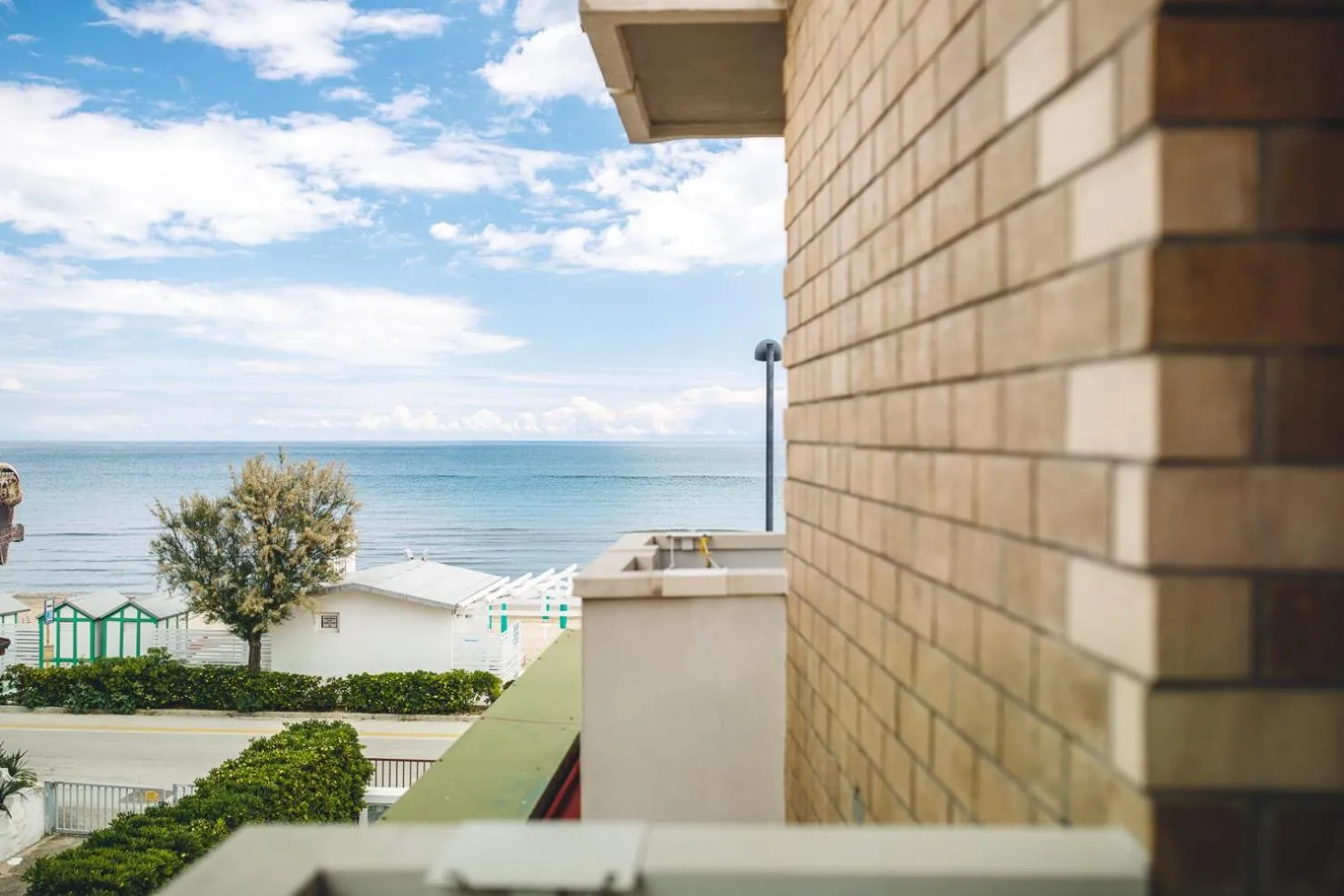 UNA HOTELS Imperial Beach Hotel