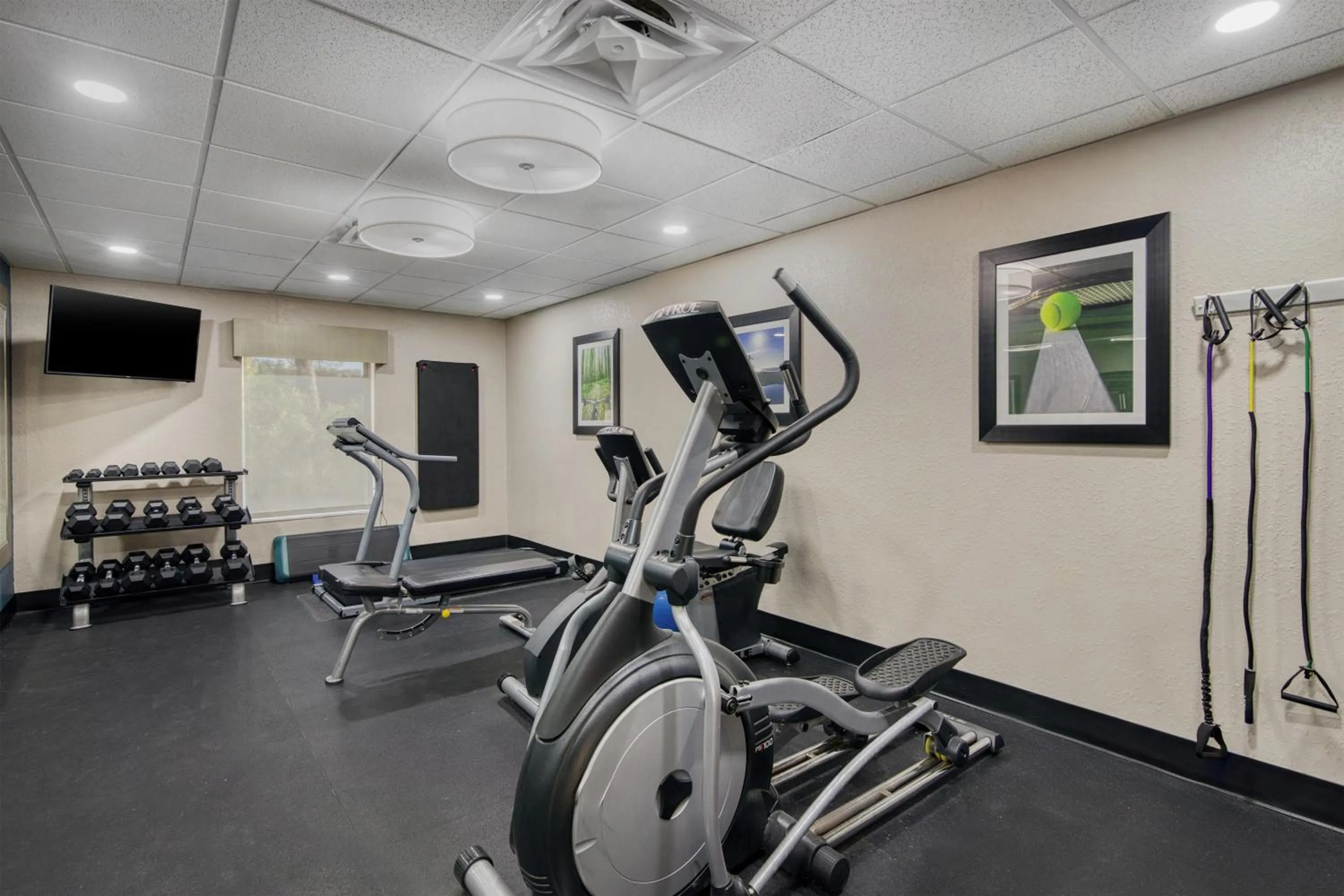 Fitness centre/facilities in Best Western Waldo Inn & Suites