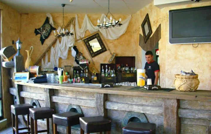 Food and drinks in Bay View Villas - Luxury Villas & Apartments