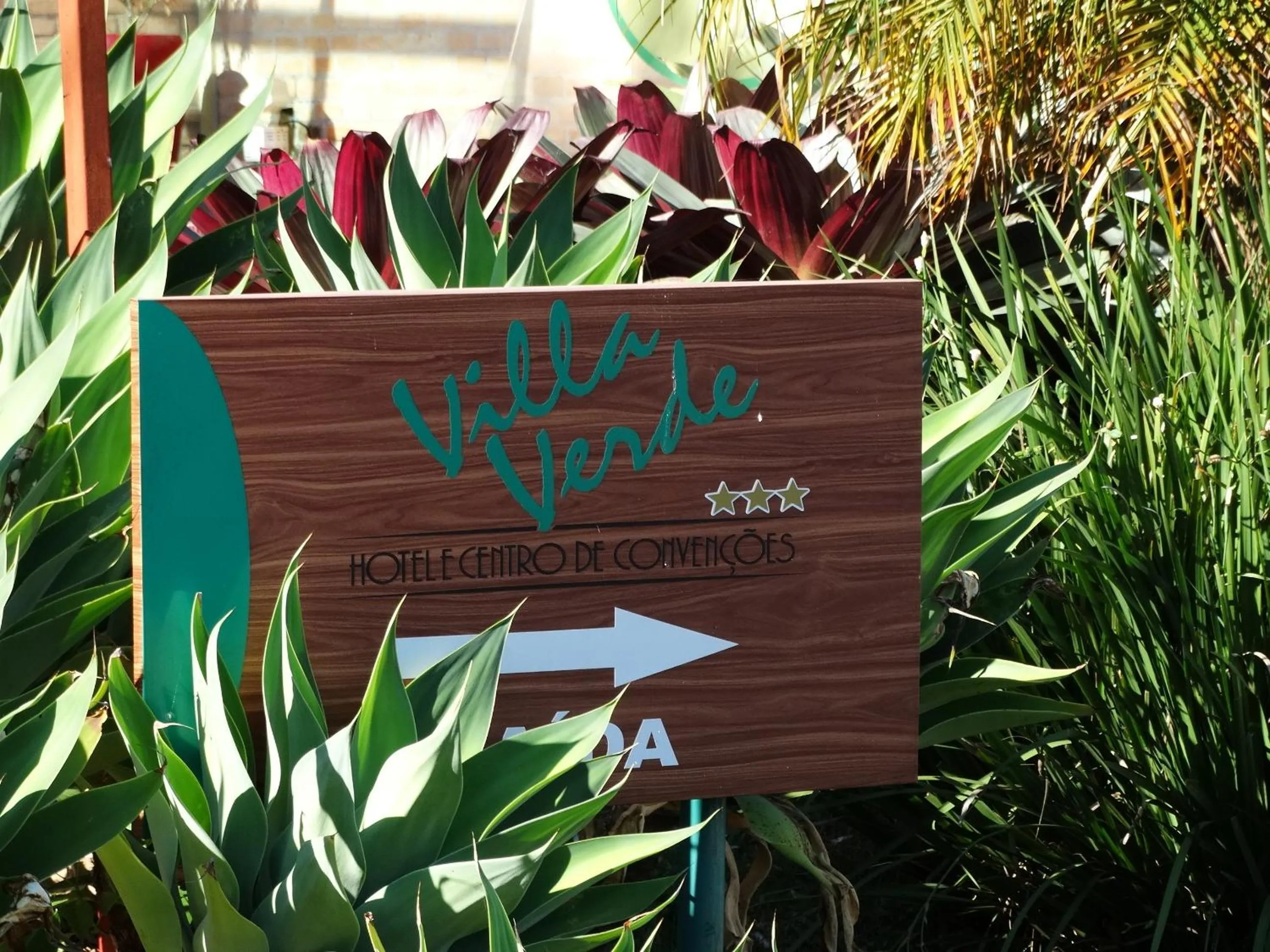 Property logo or sign in Villa Verde Hotel