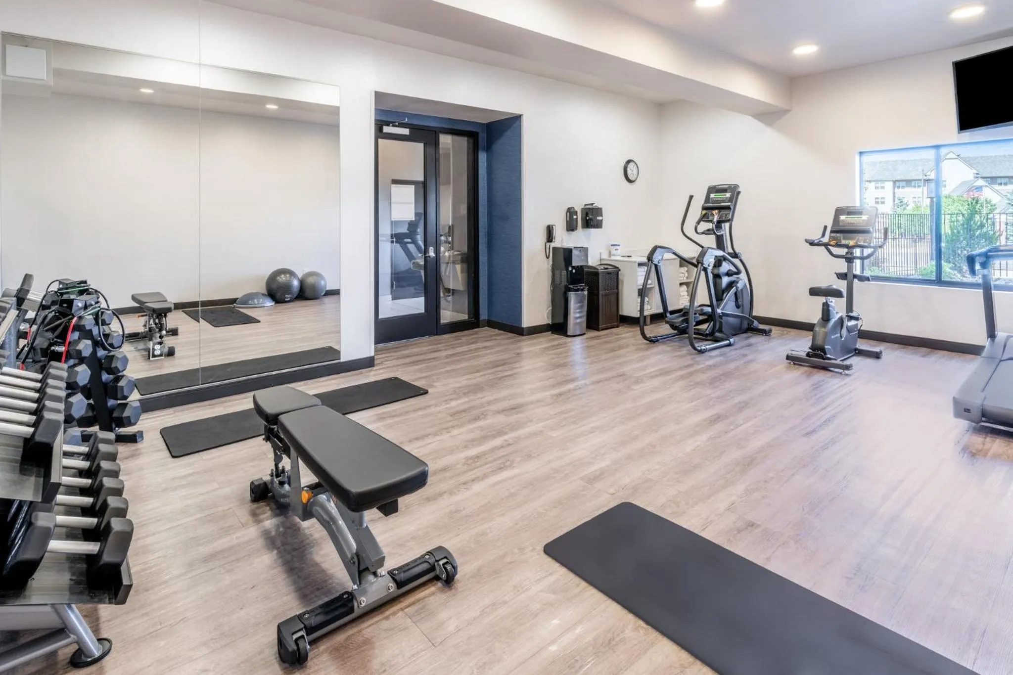 Fitness centre/facilities in Holiday Inn Express & Suites - Colorado Springs AFA Northgate by IHG