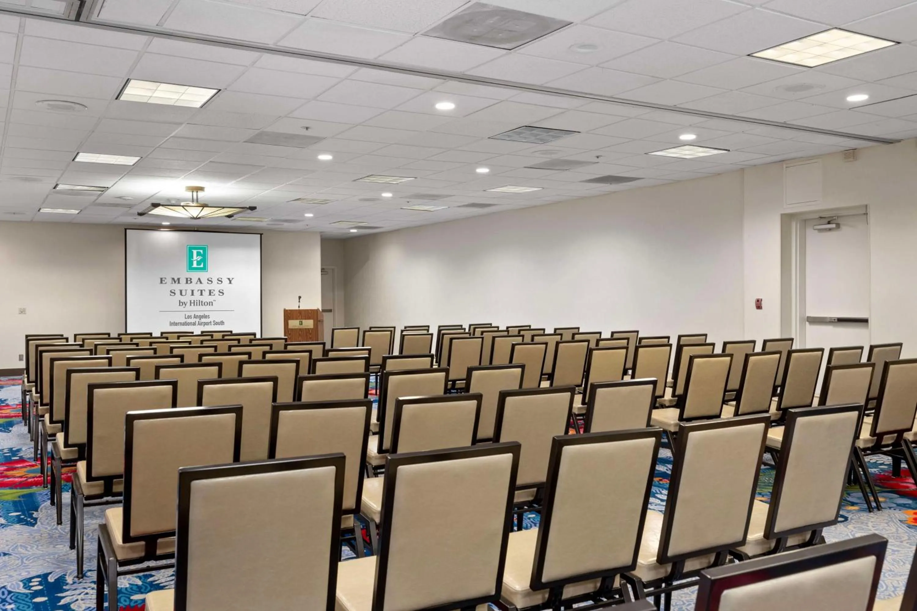 Meeting/conference room in Embassy Suites by Hilton Los Angeles International Airport South
