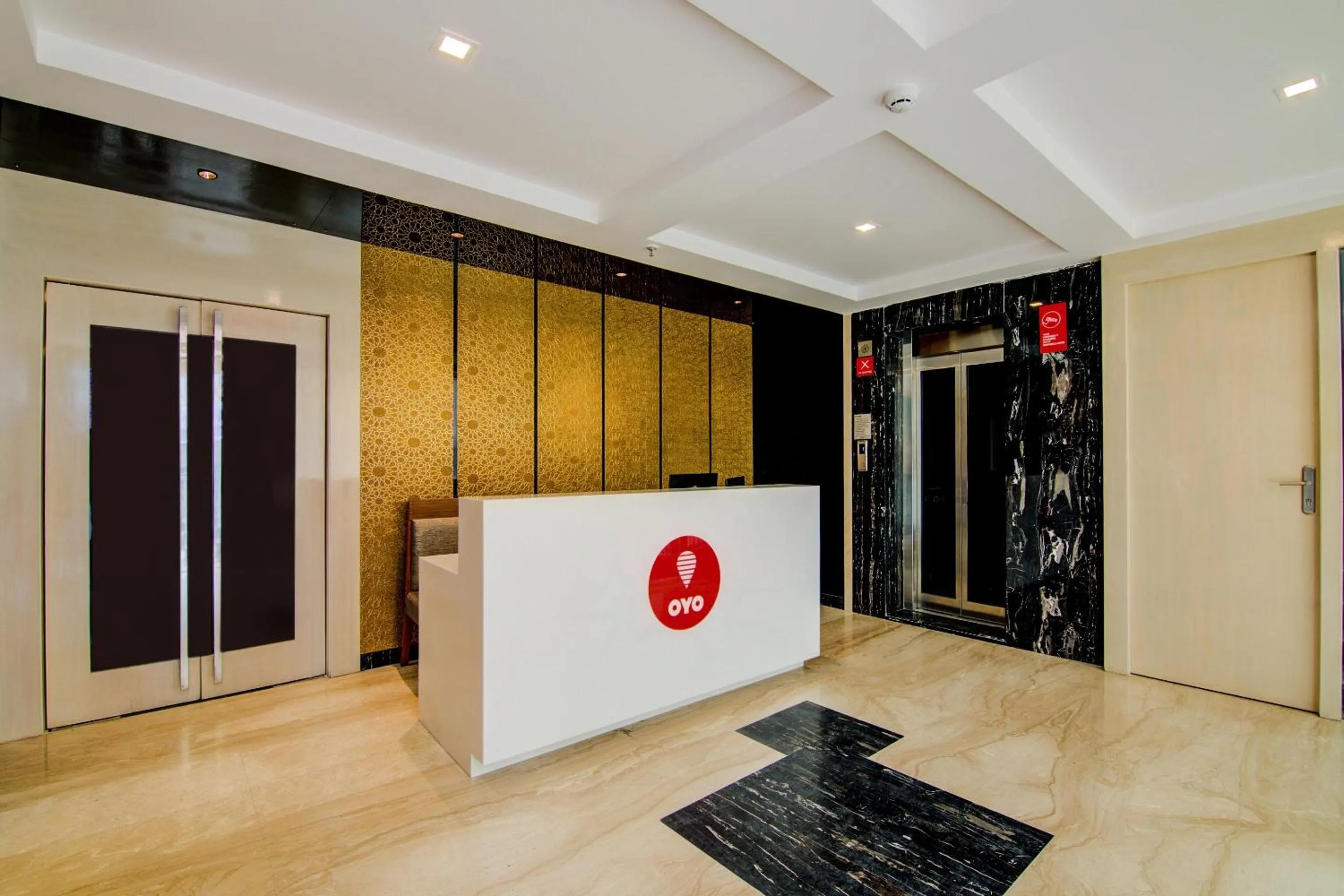 Lobby or reception in Super Capital O Pratibha Grand