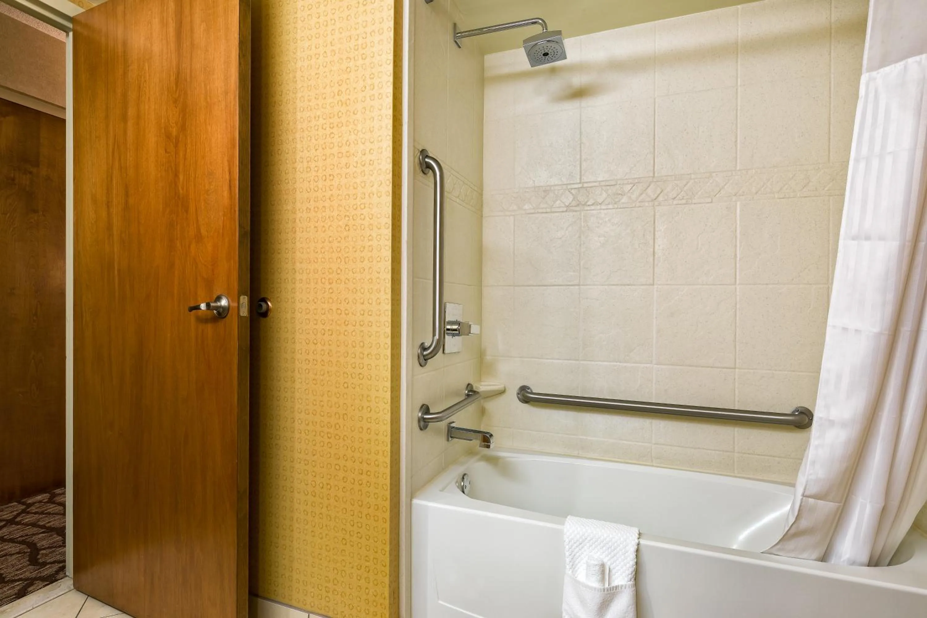 DoubleTree by Hilton Johnson City