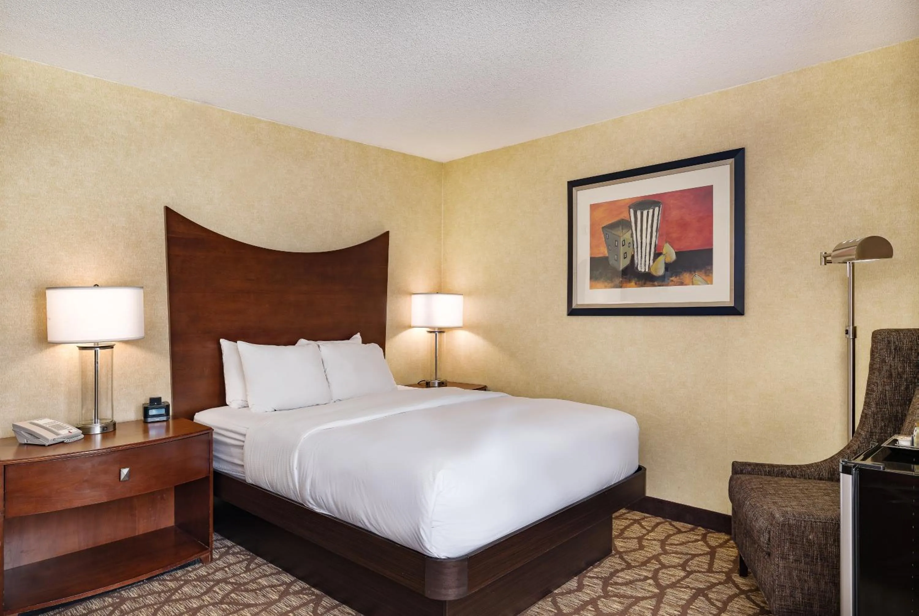 Bed in DoubleTree by Hilton Johnson City