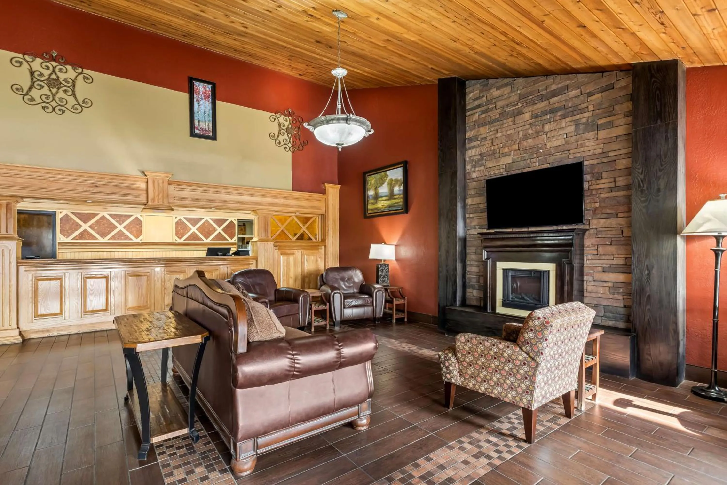 Lobby or reception in Best Western Tower West Lodge