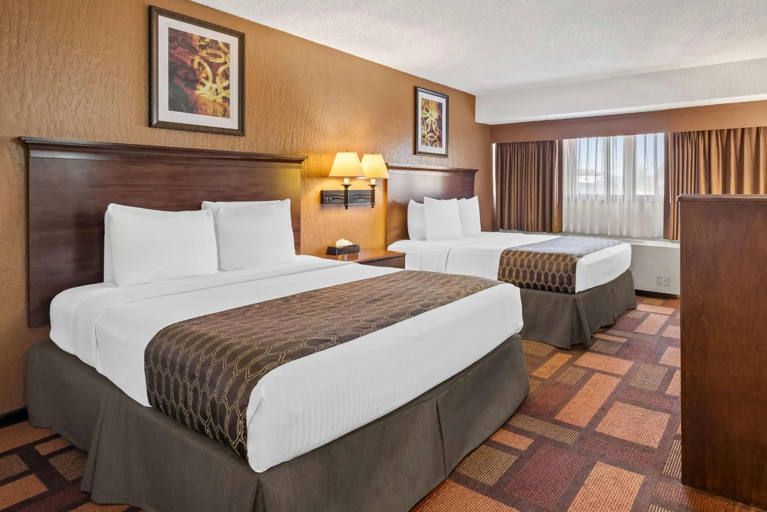 Bedroom, Bed in Best Western Tower West Lodge