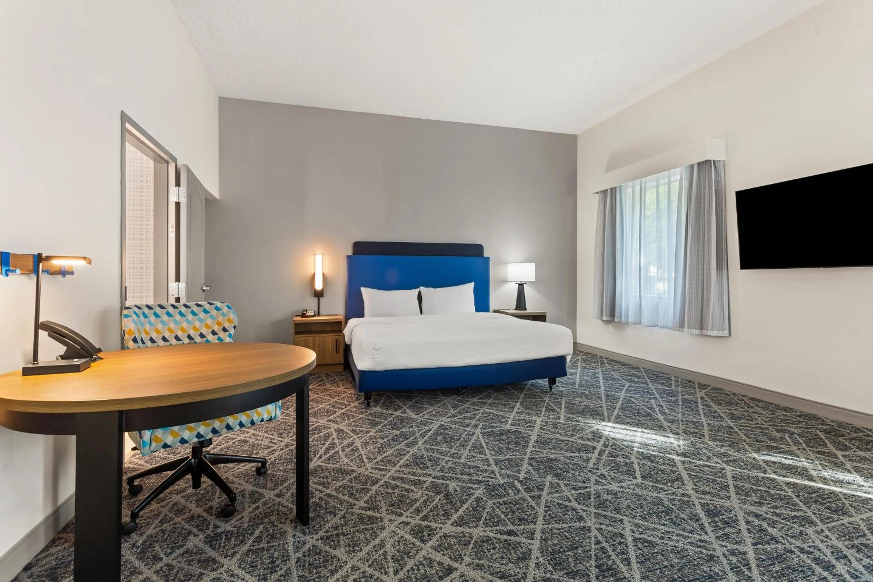 Bed in Hampton Inn & Suites Port Richey