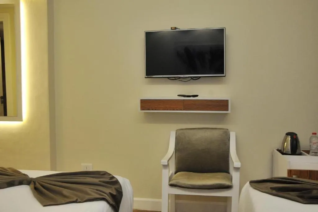 TV and multimedia, Bed in Salma Hotel Cairo