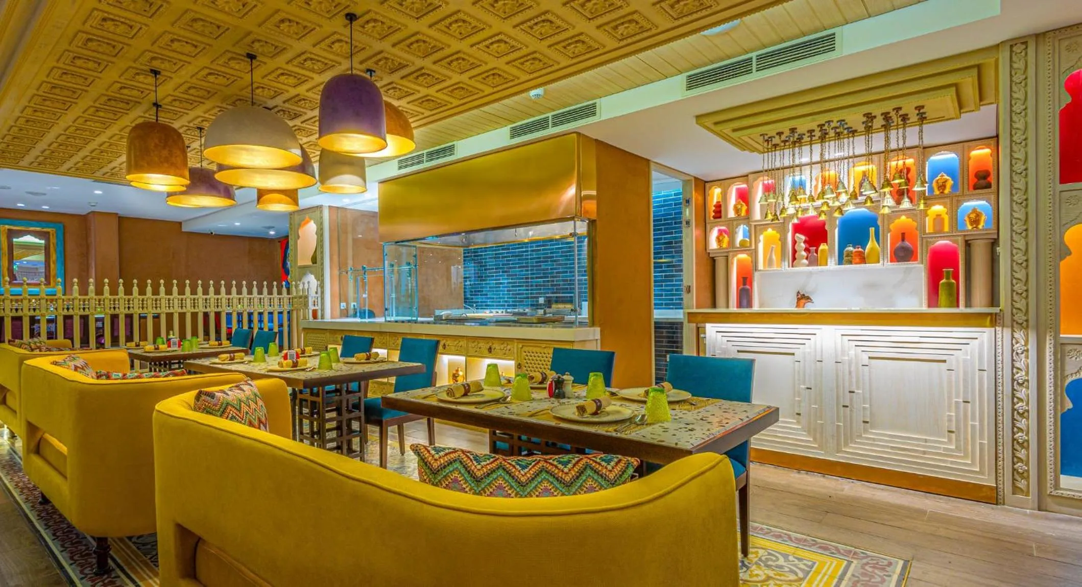 Restaurant/places to eat in Holiday Inn Citystars by IHG