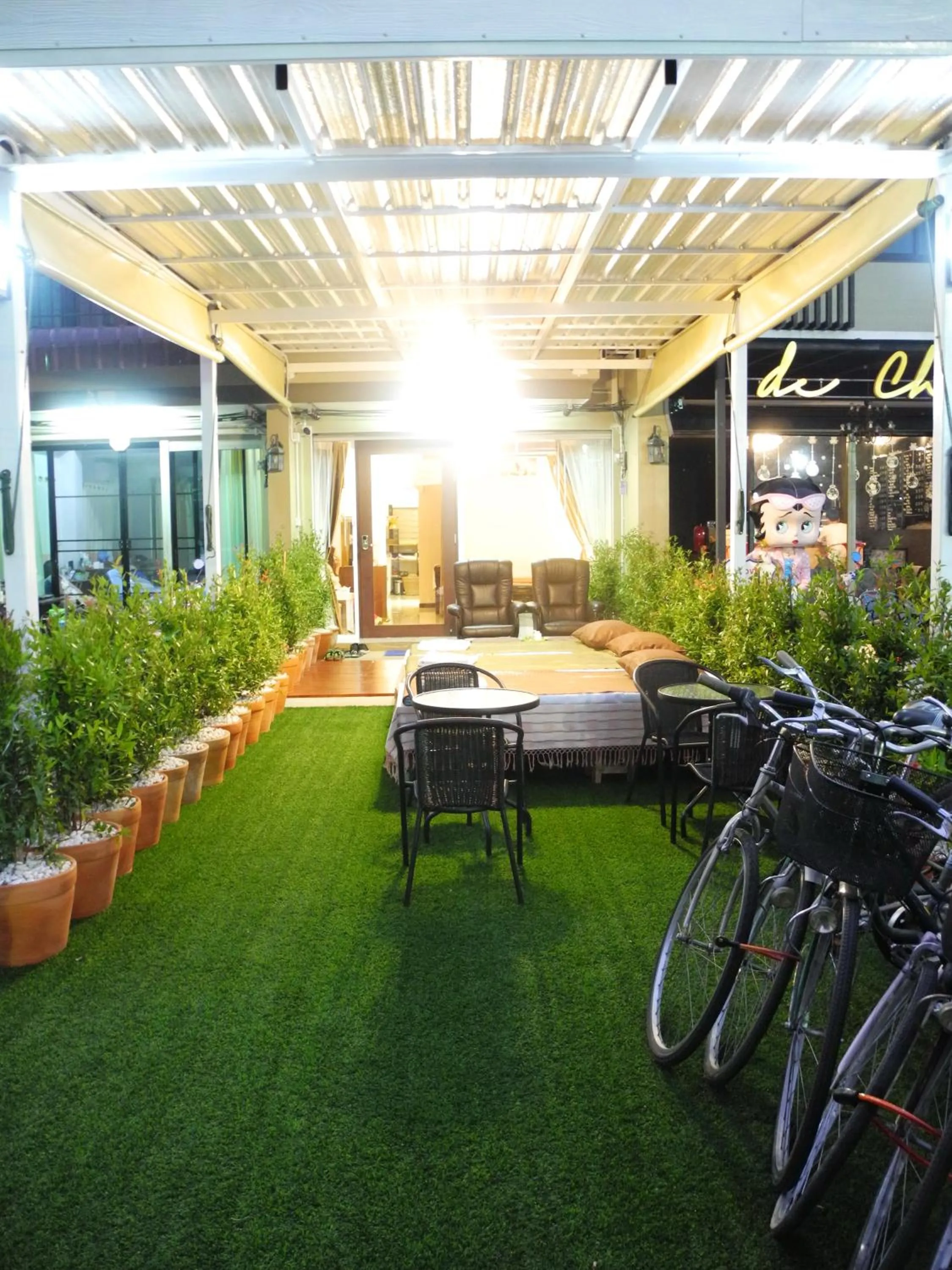 Facade/entrance in Bann Tawan Hostel Chiang Rai