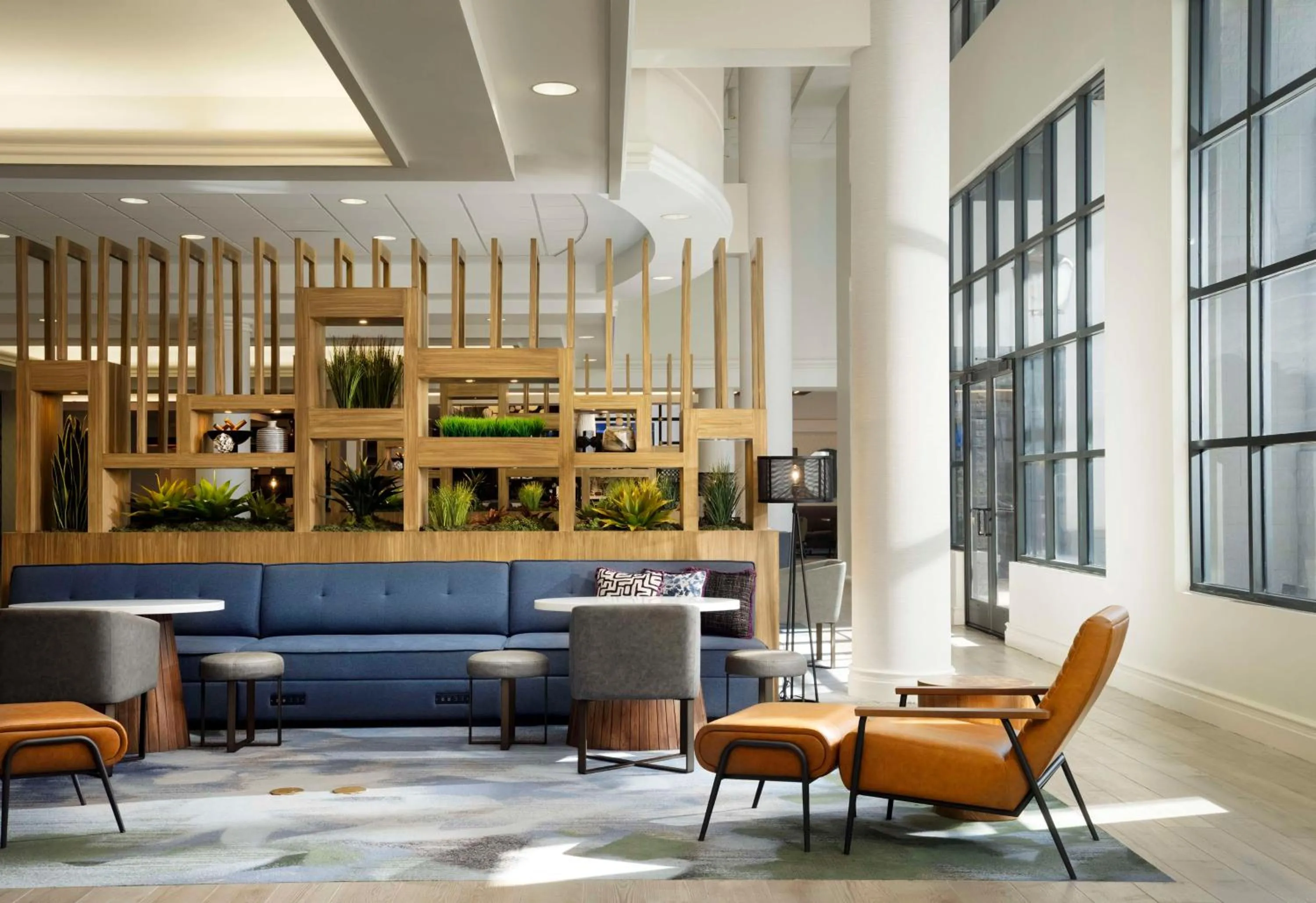 Lobby or reception in Hilton New Orleans Airport