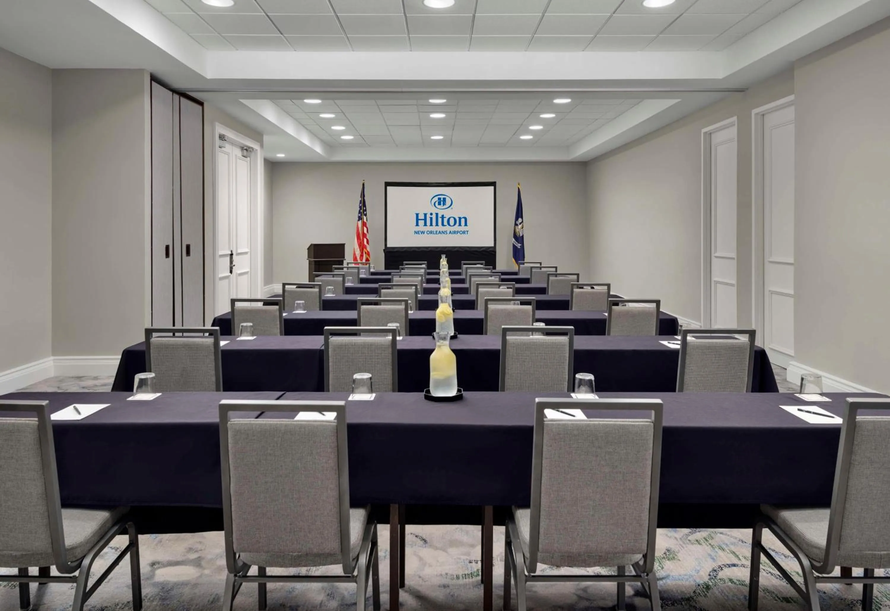 Meeting/conference room in Hilton New Orleans Airport