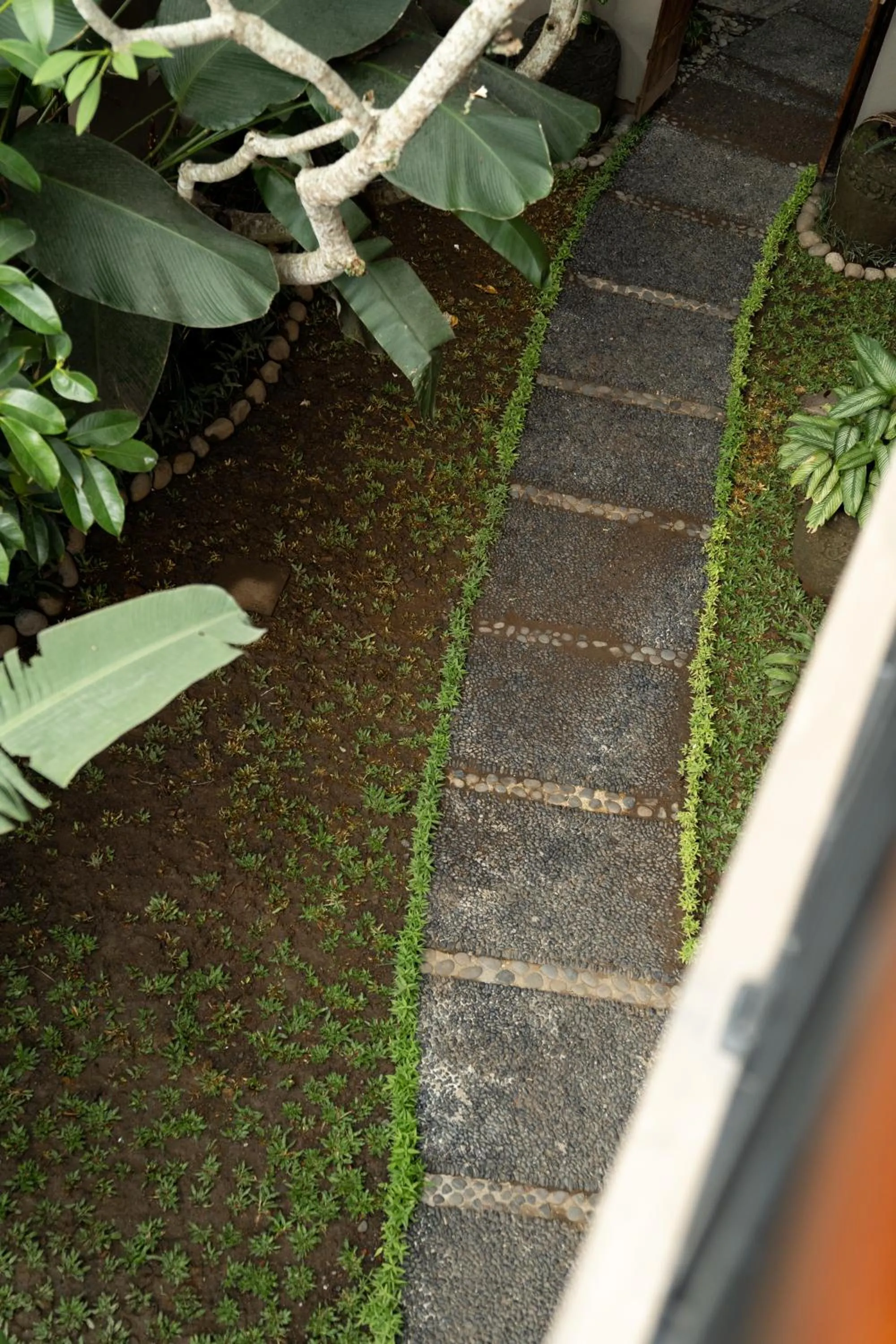 Garden in Gusde Tranquil Villas by EPS