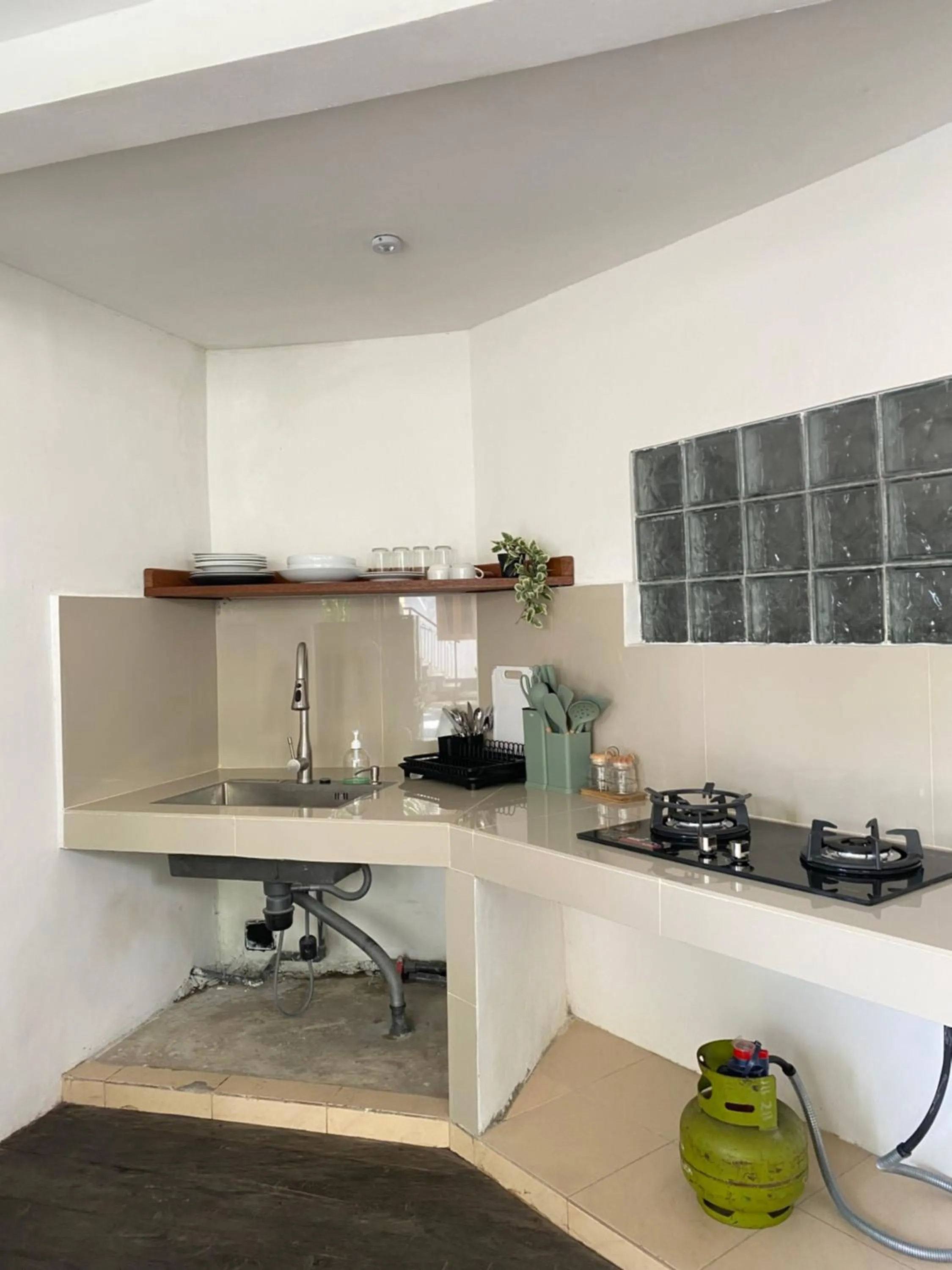 Kitchen or kitchenette in Gusde Tranquil Villas by EPS