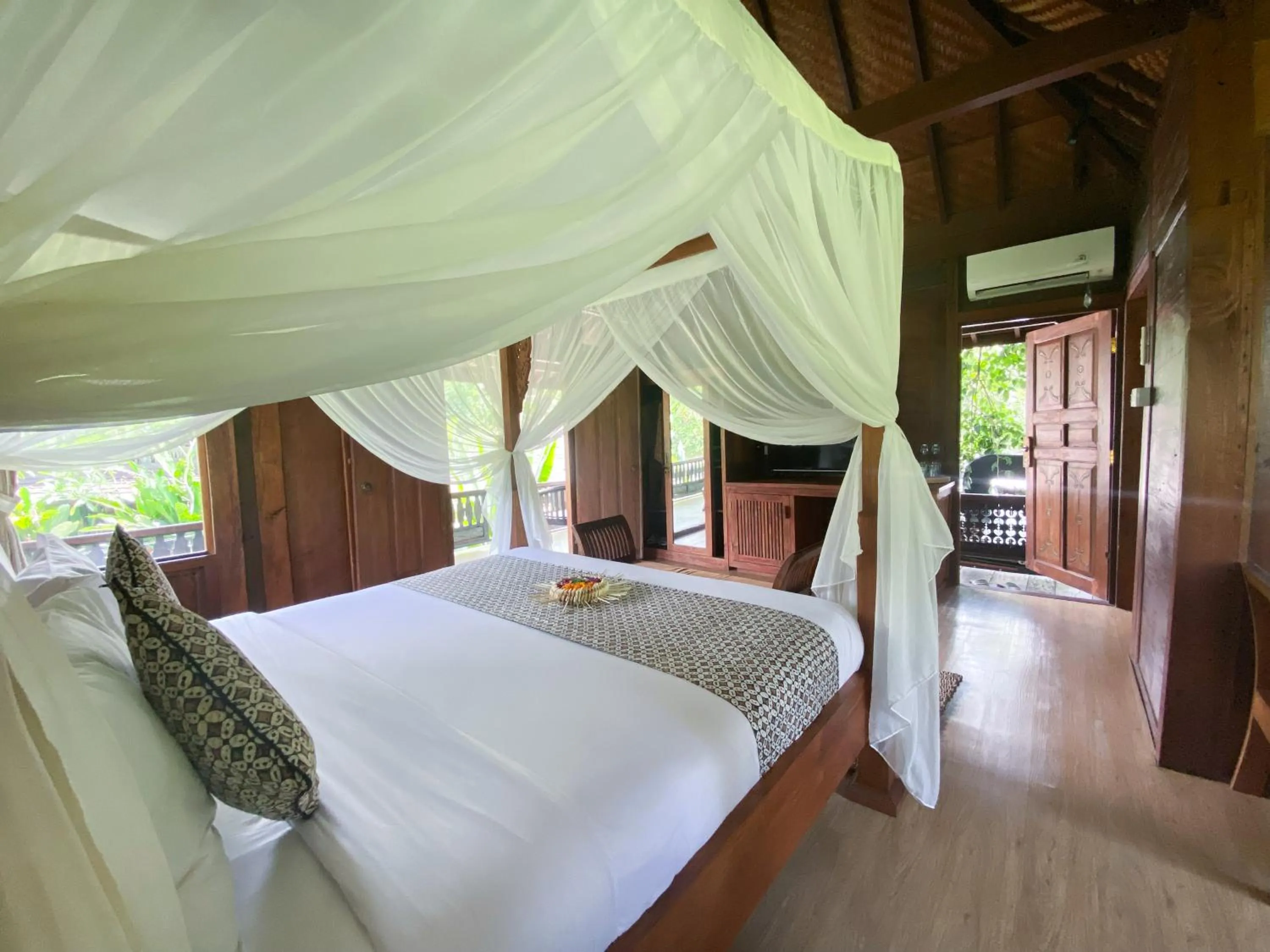 Bed in Gusde Tranquil Villas by EPS