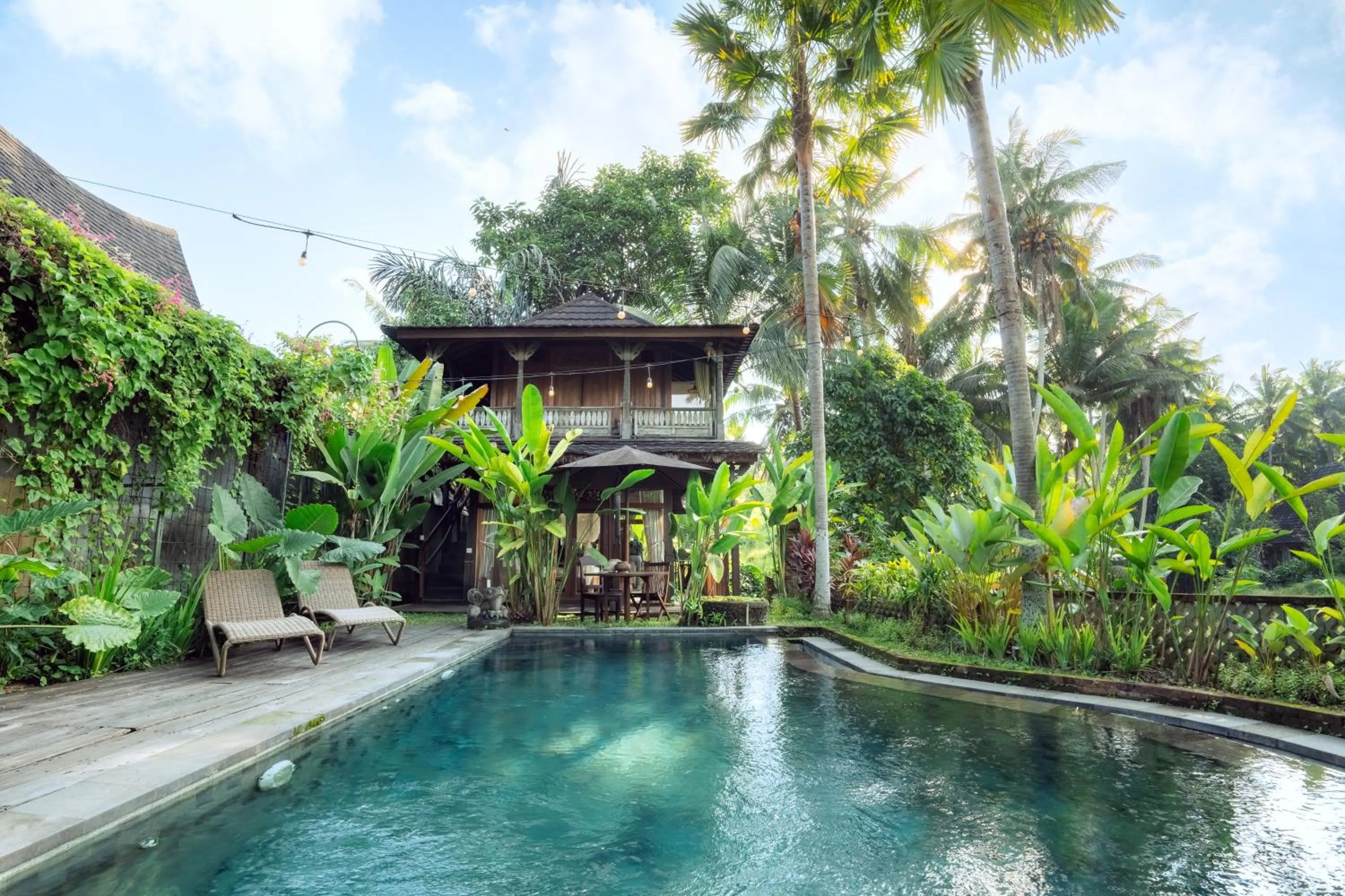 Property building in Gusde Tranquil Villas by EPS