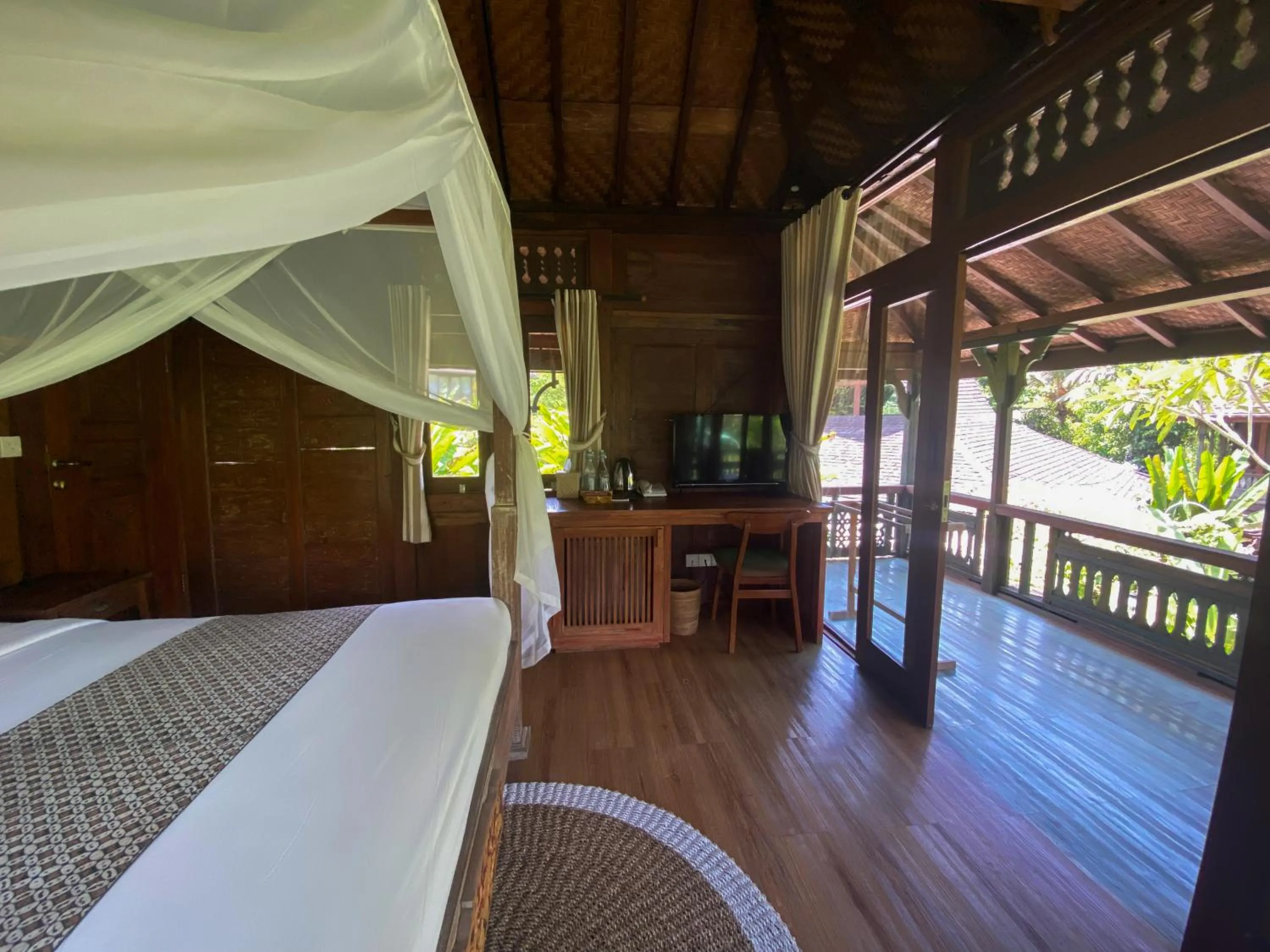 Bed in Gusde Tranquil Villas by EPS