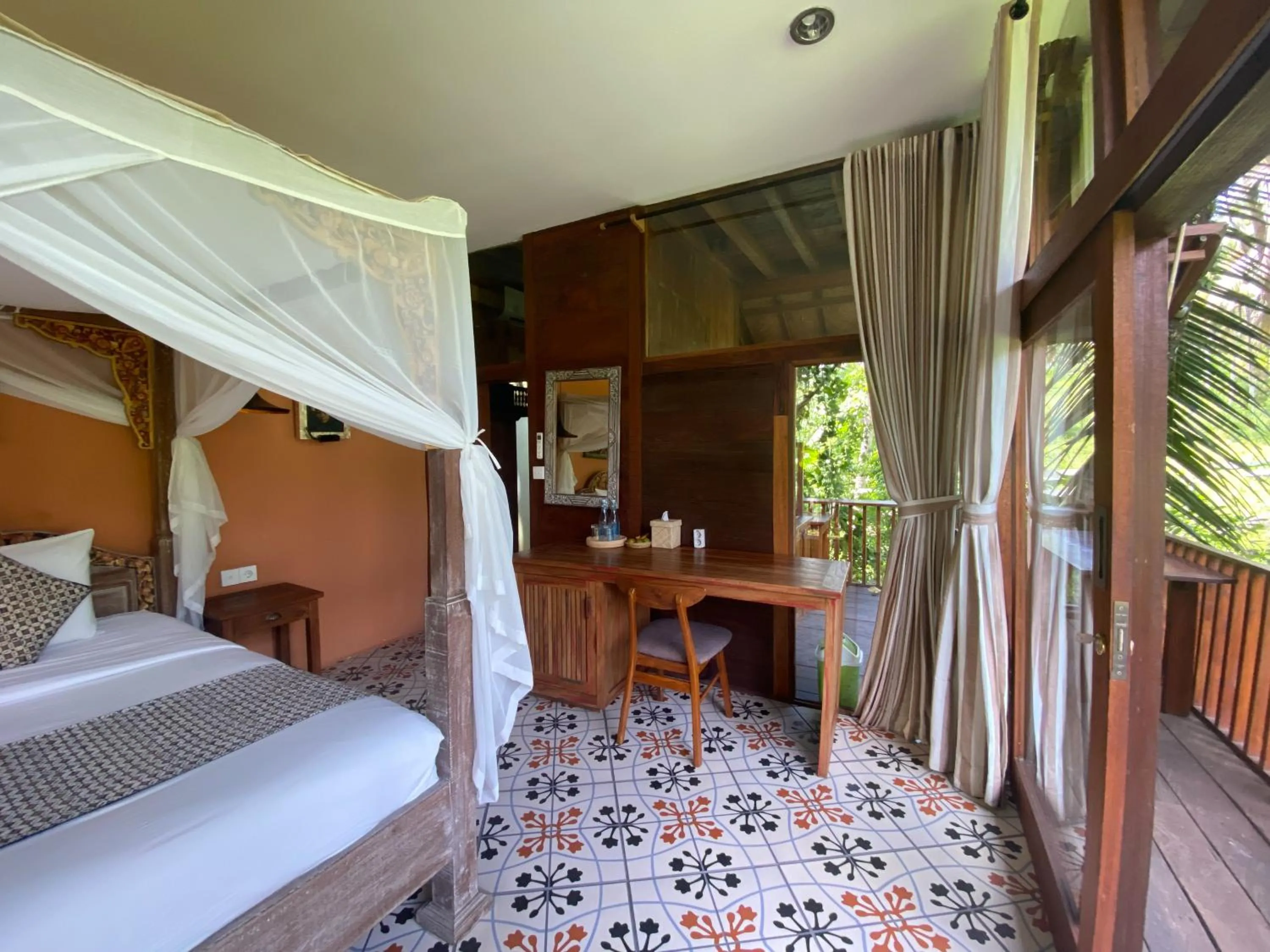 Bed in Gusde Tranquil Villas by EPS