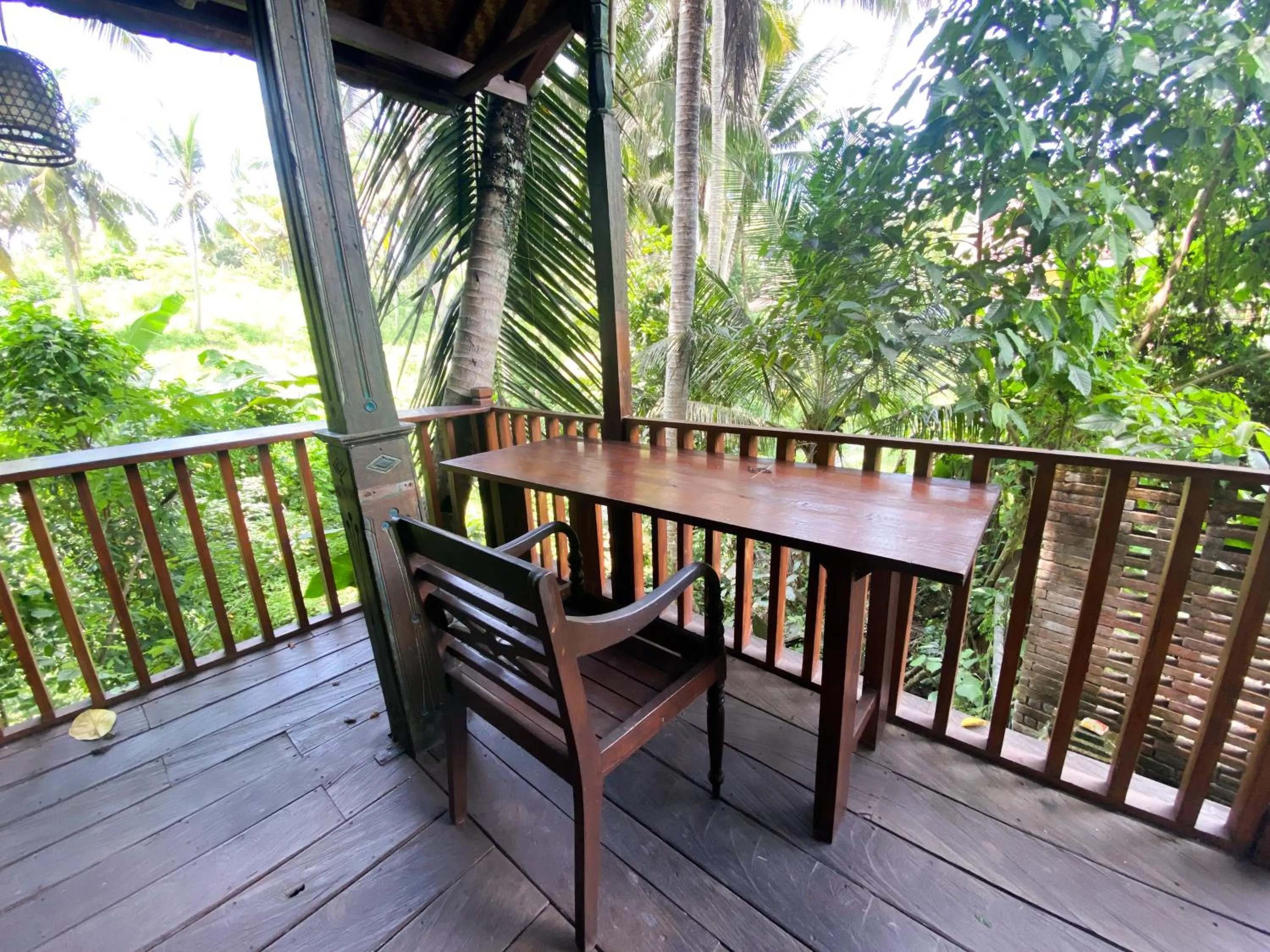 Garden in Gusde Tranquil Villas by EPS