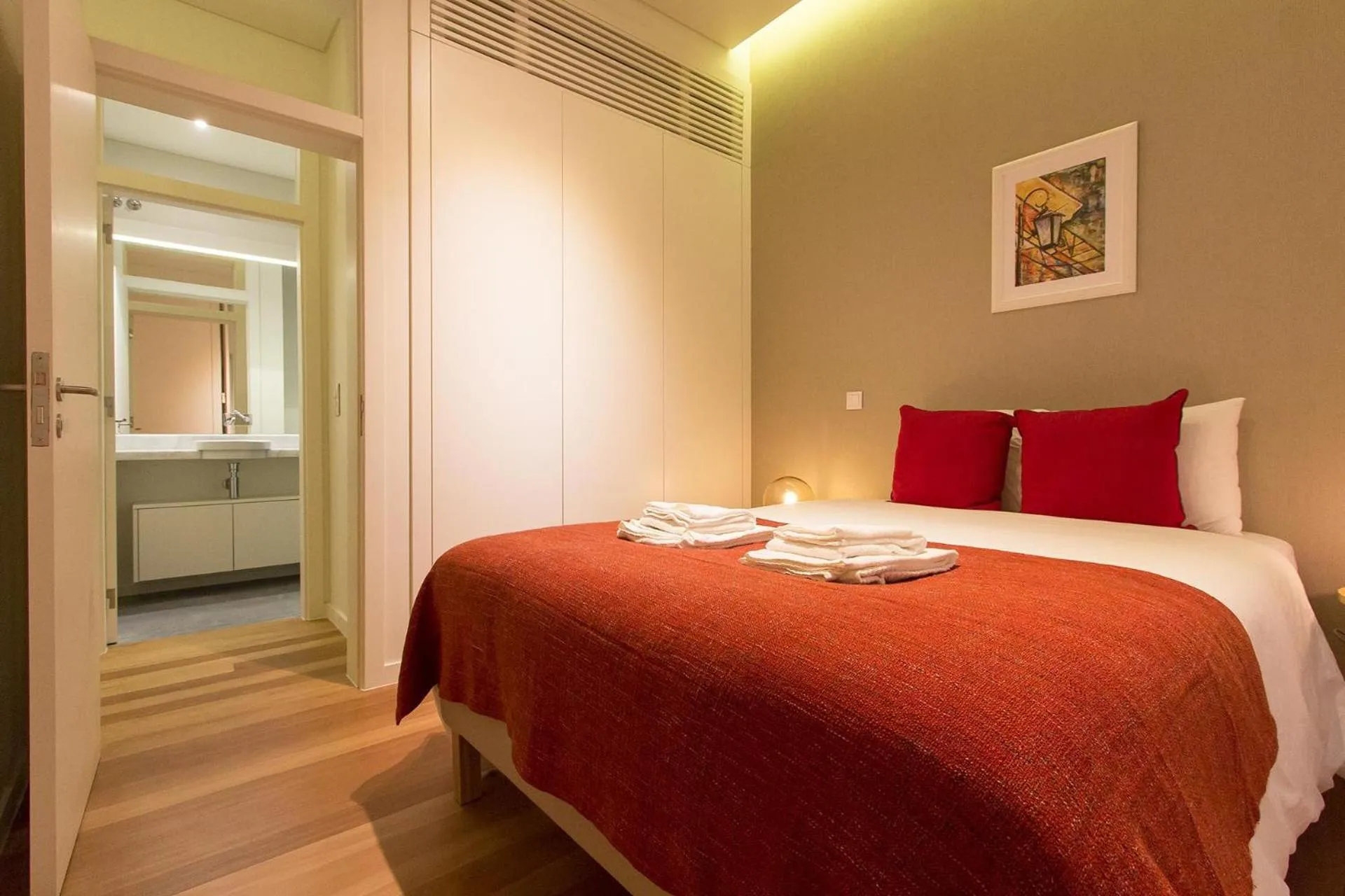 Other, Bed in Downtown Prestige by Homing