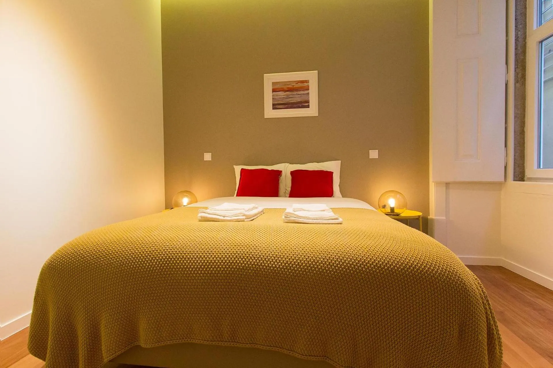 Other, Bed in Downtown Prestige by Homing