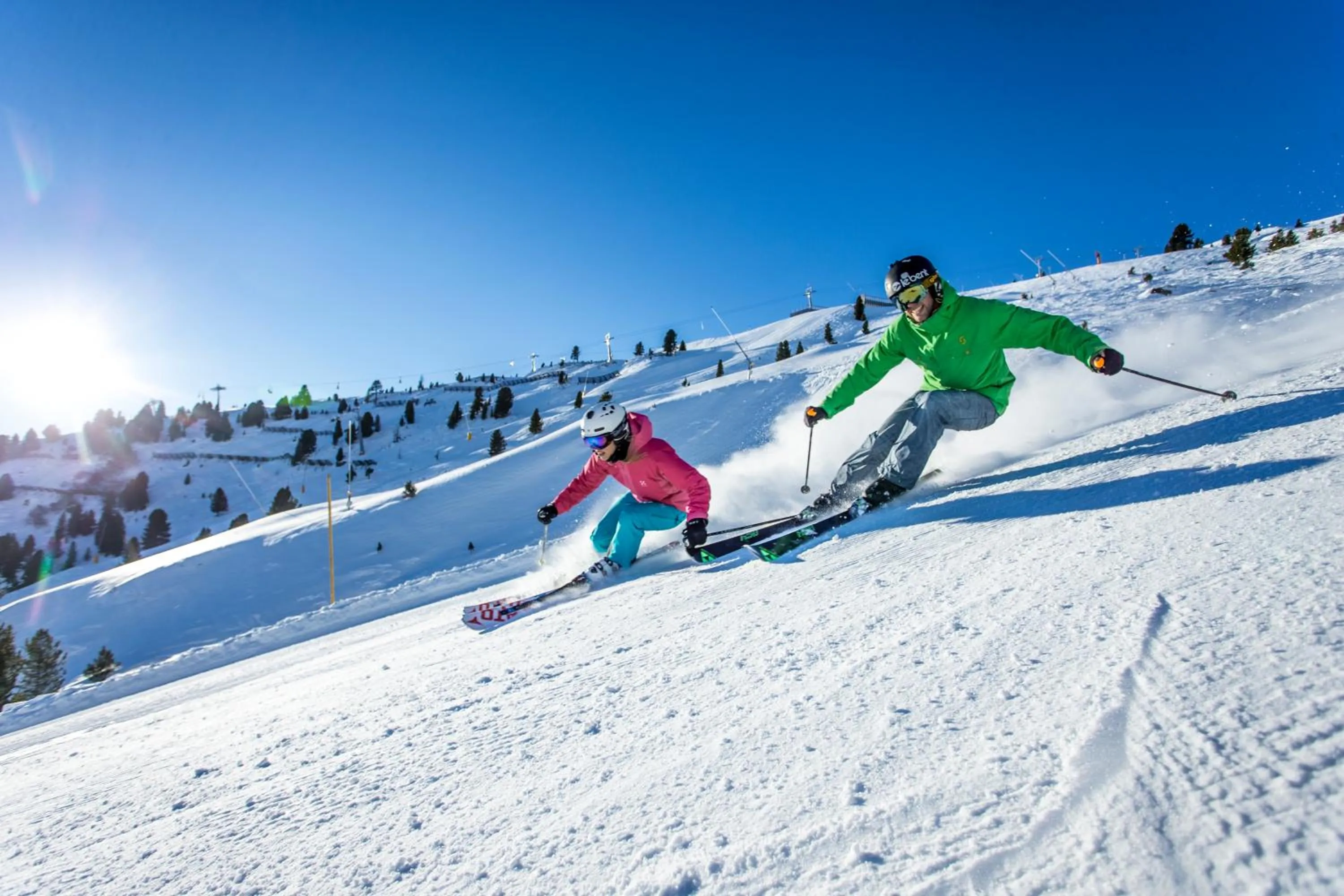Skiing in Kräuterhotel Hochzillertal