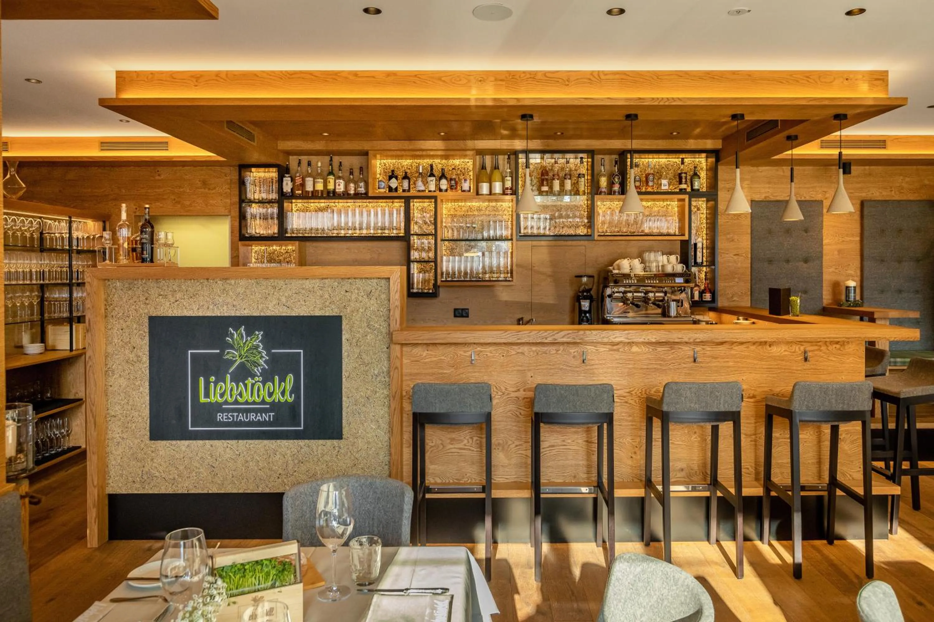 Lounge or bar in Kräuterhotel Hochzillertal