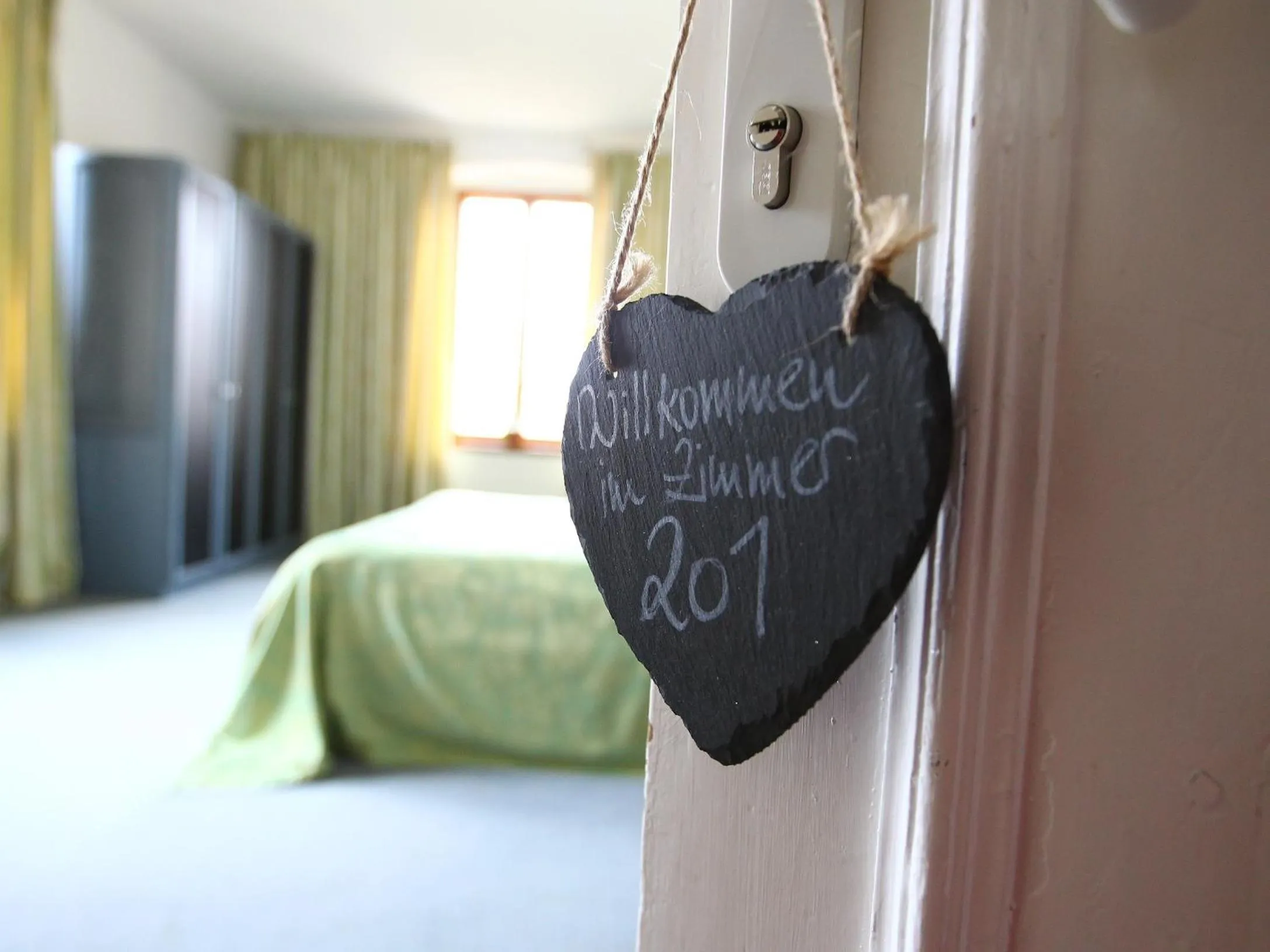 Bedroom, Bed in Hotel & Restaurant Schloss Weißenburg