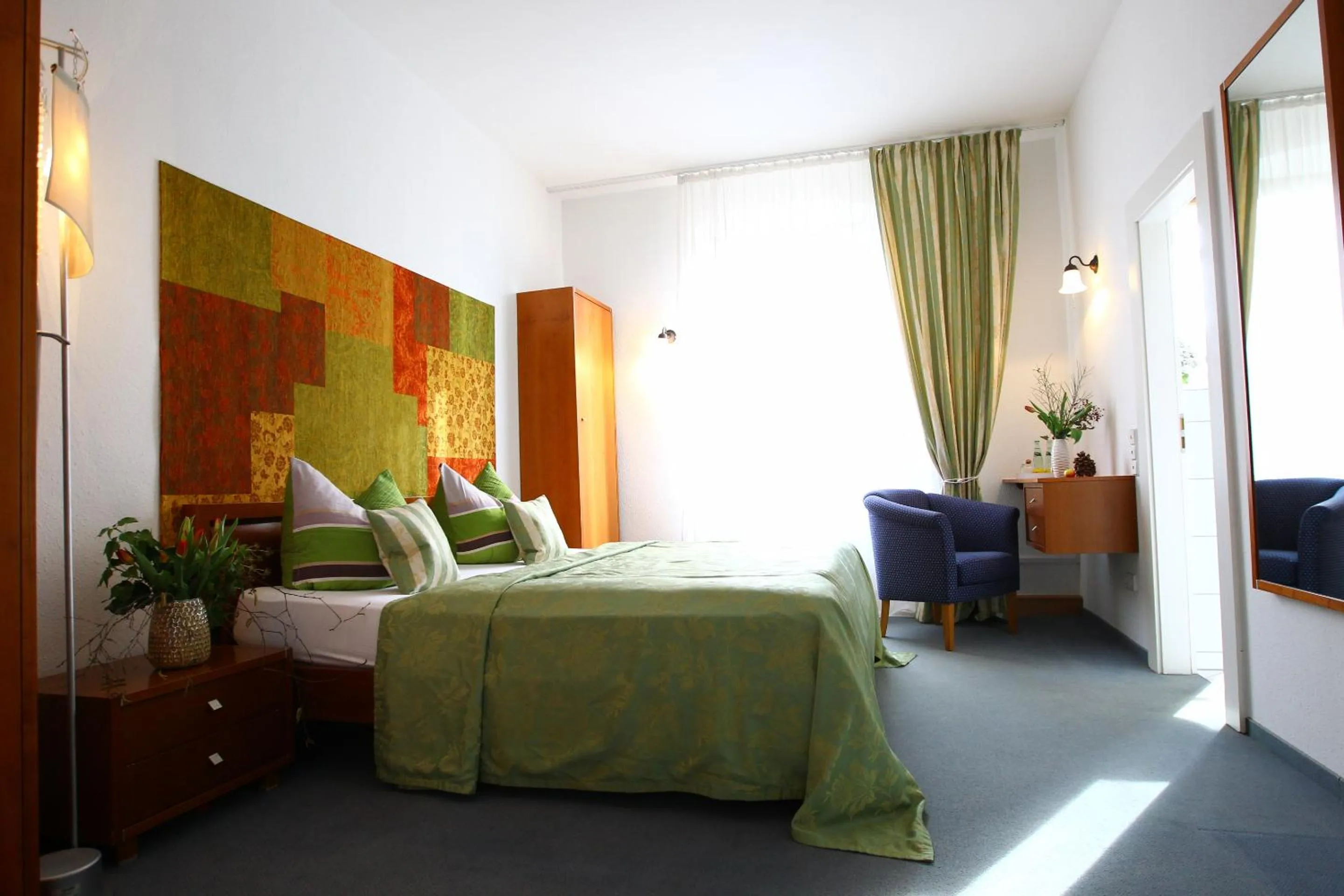 Bedroom, Bed in Hotel & Restaurant Schloss Weißenburg