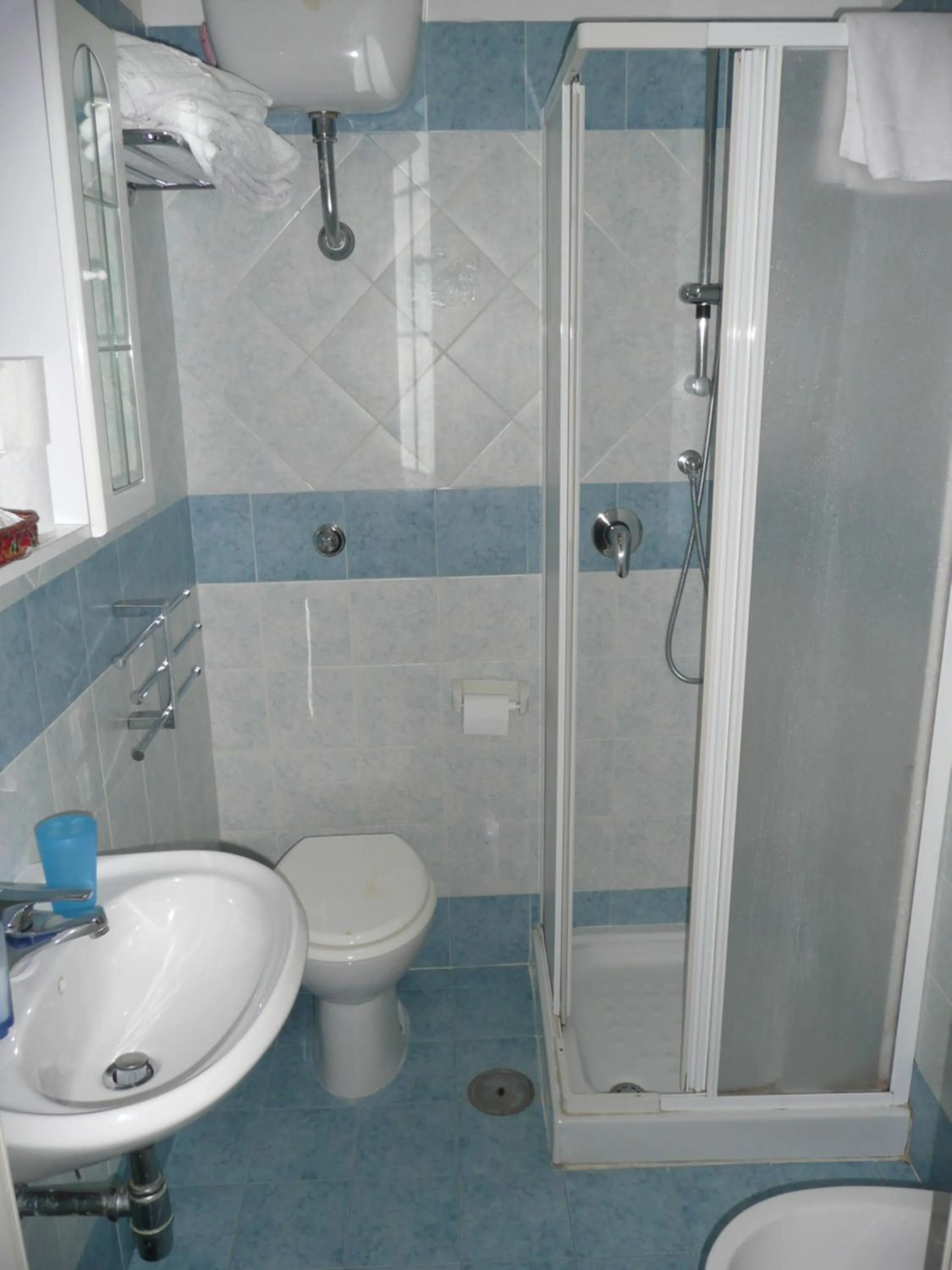 Shower in I Papiri B&B Aparthotel