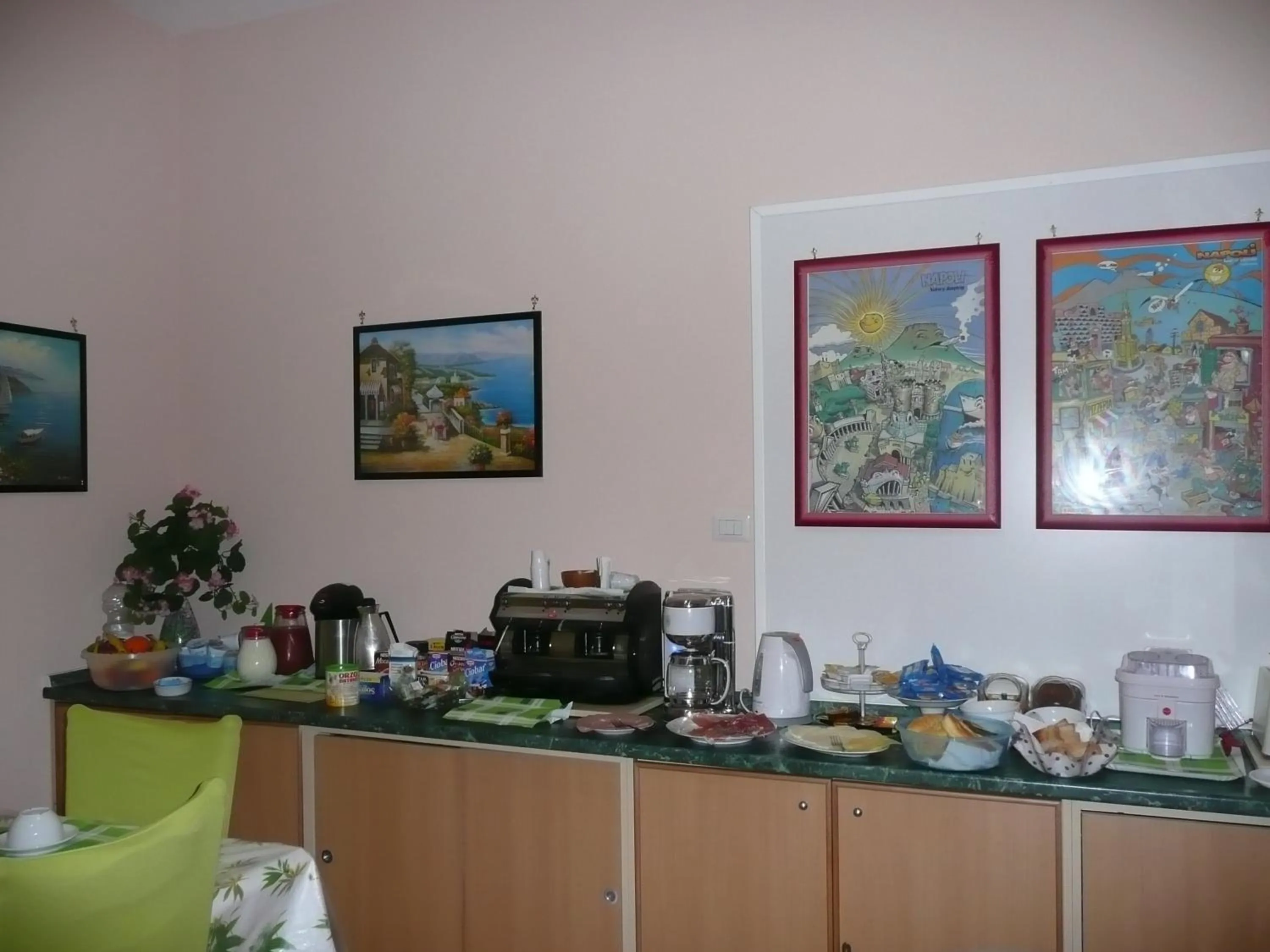 TV and multimedia in I Papiri B&B Aparthotel