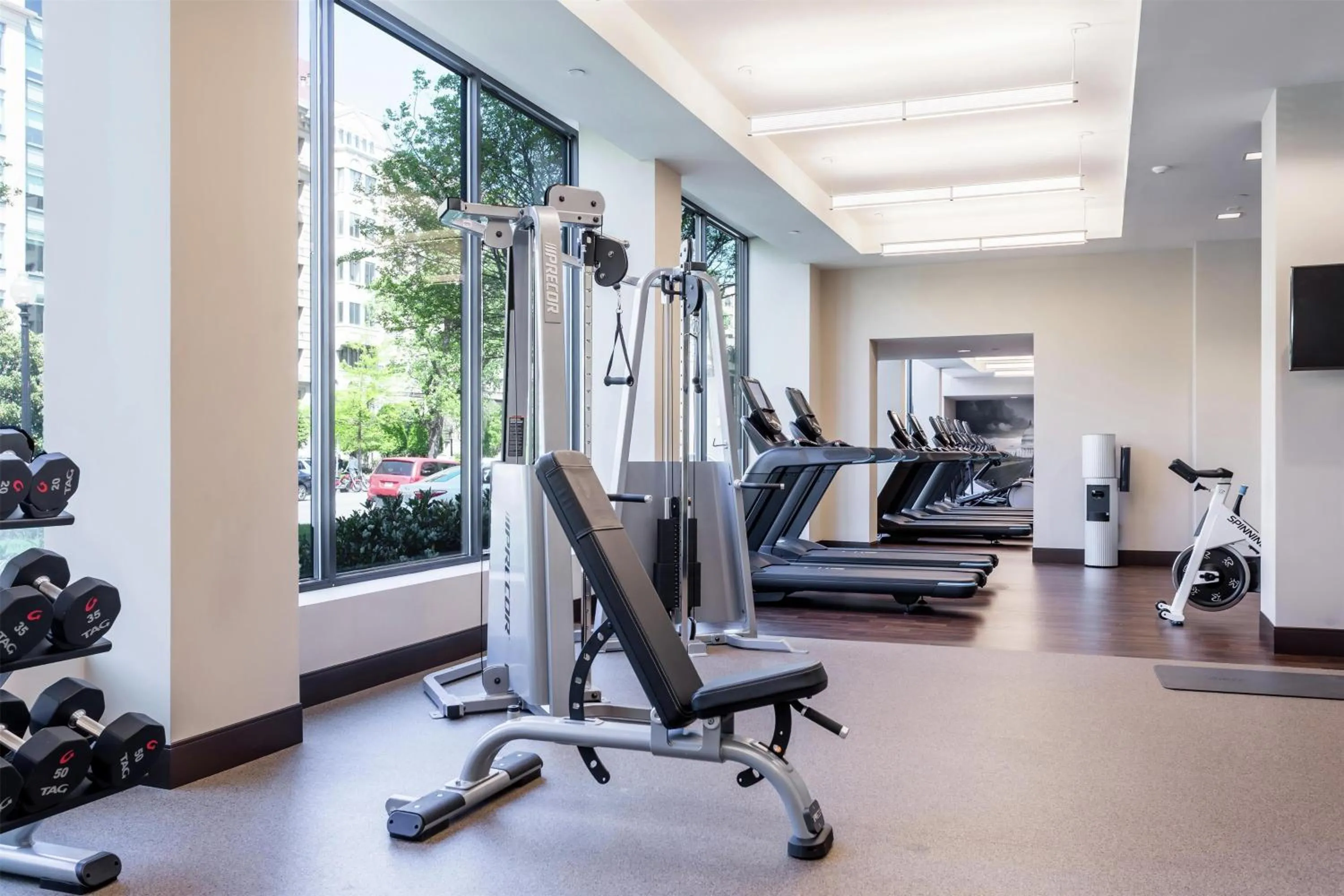Fitness centre/facilities in Capital Hilton