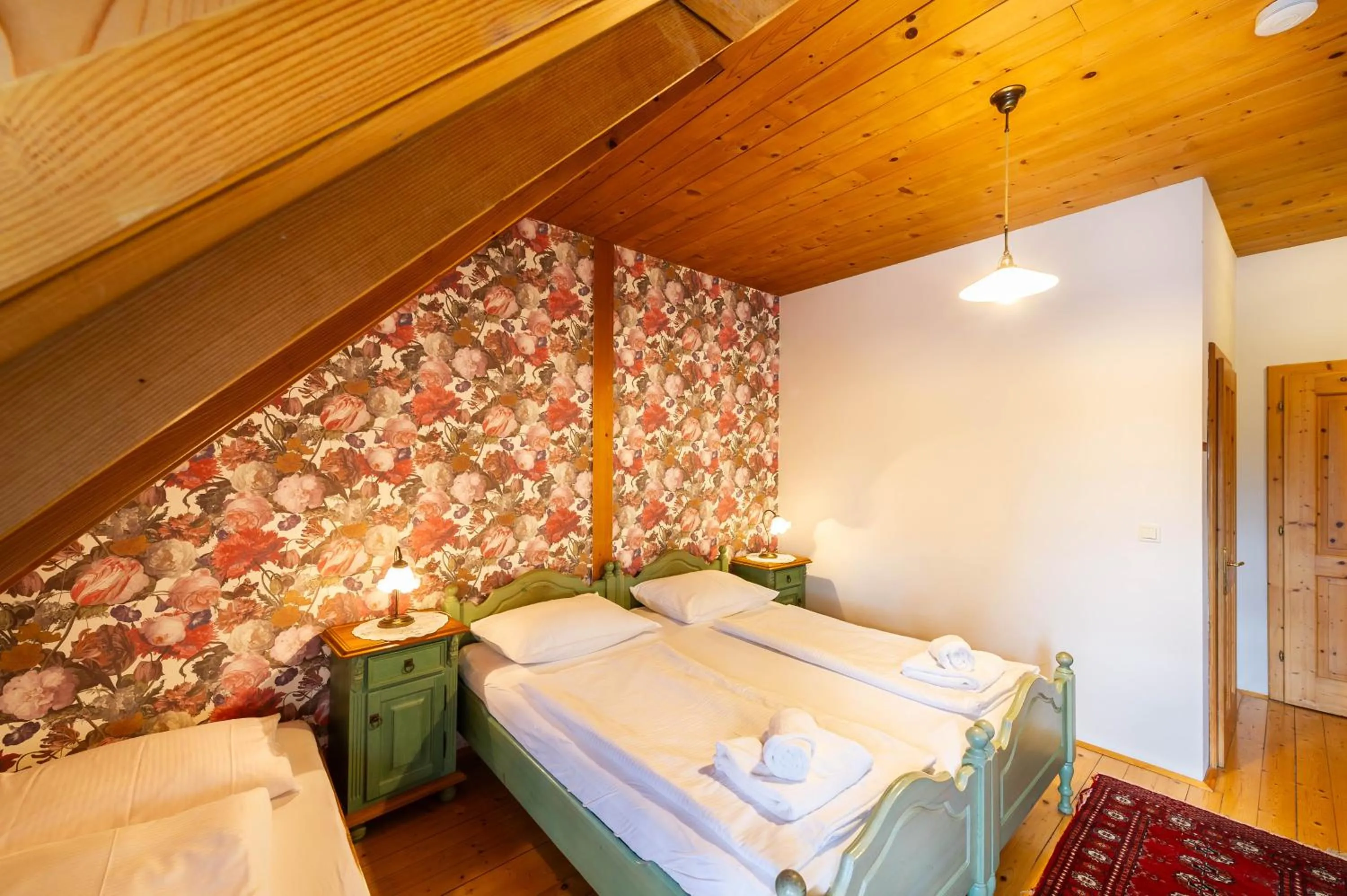 Bed in Stoffbauer GmbH