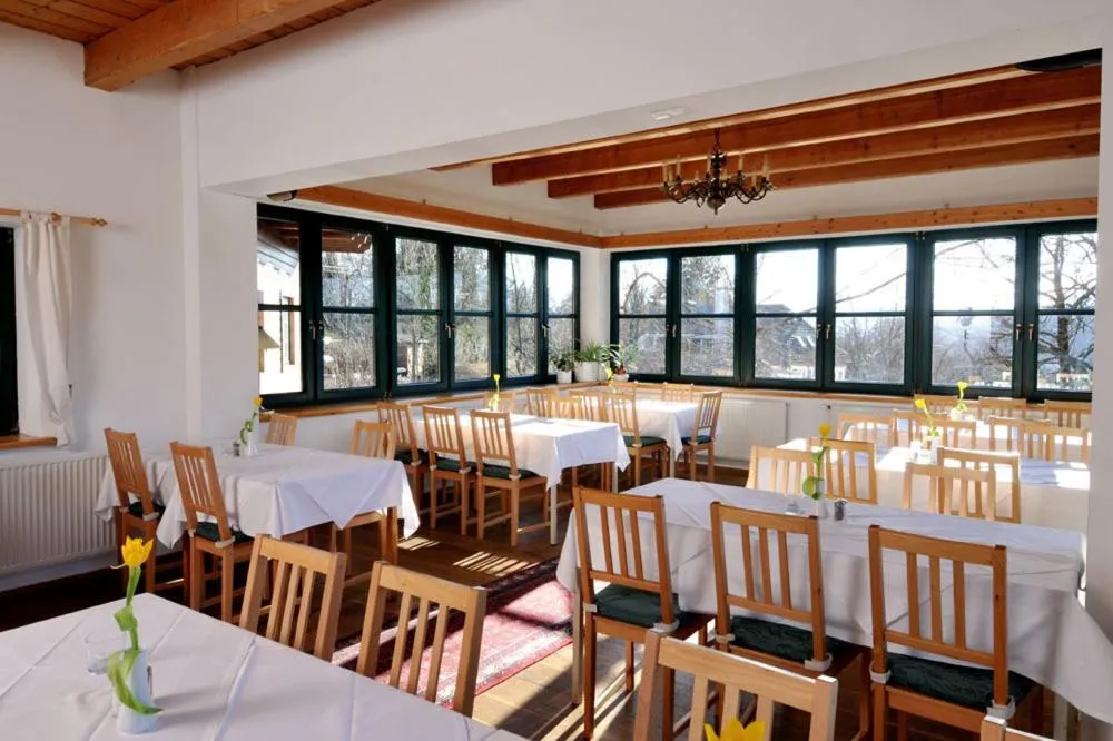 Restaurant/places to eat in Stoffbauer GmbH