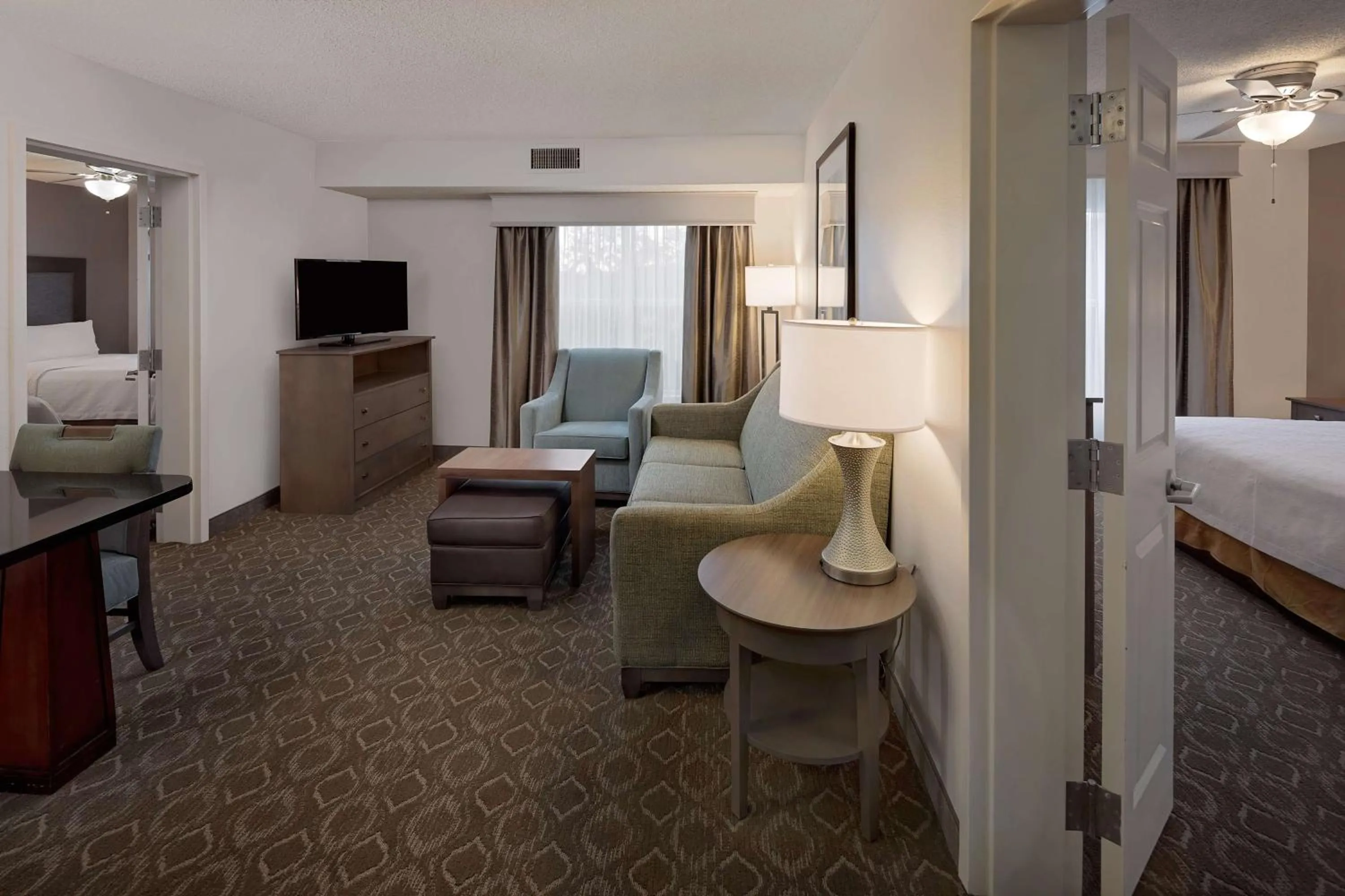Bedroom, Bed in Homewood Suites by Hilton Orlando Maitland