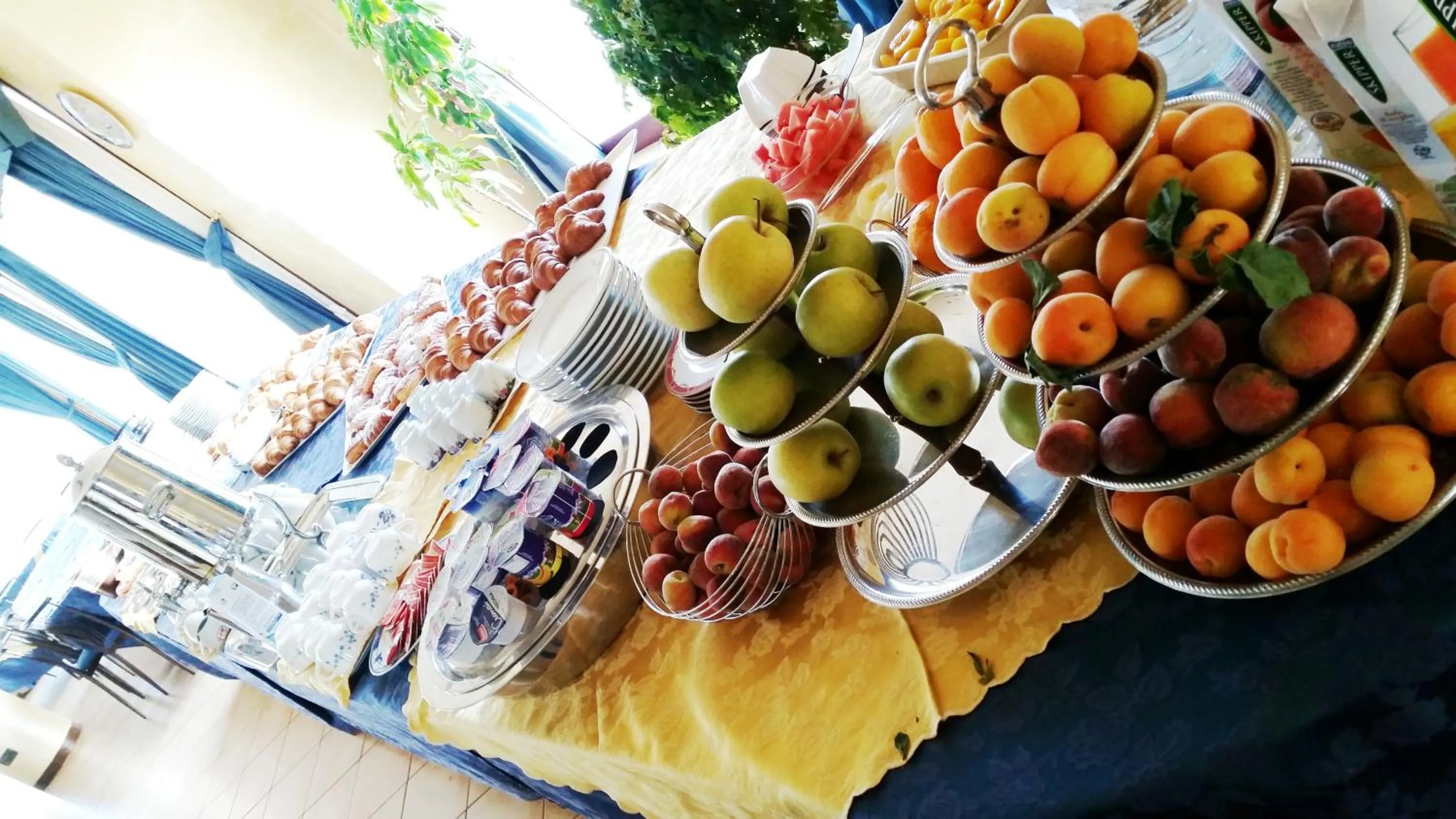 Lounge or bar in Hotel Miravalle