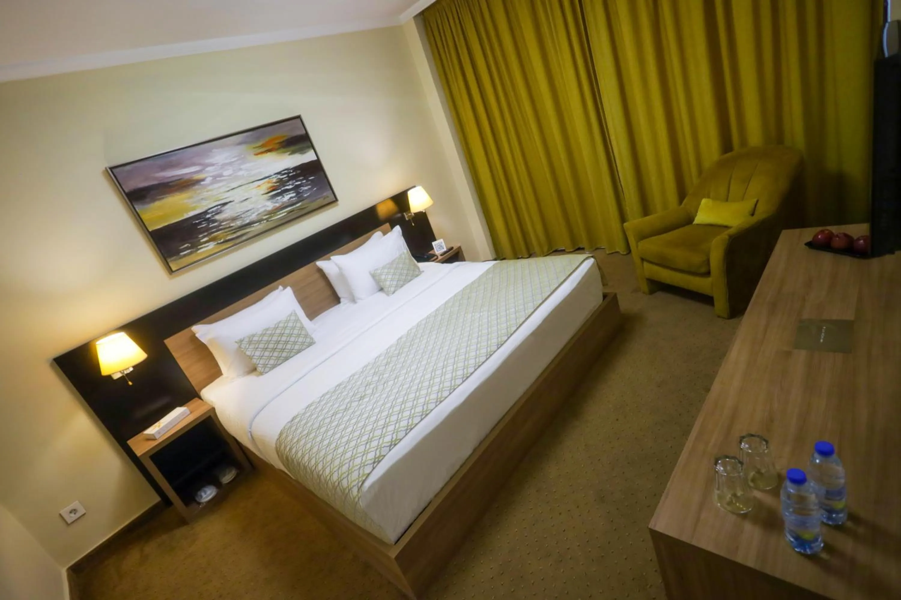 Bed in La Vida Suite