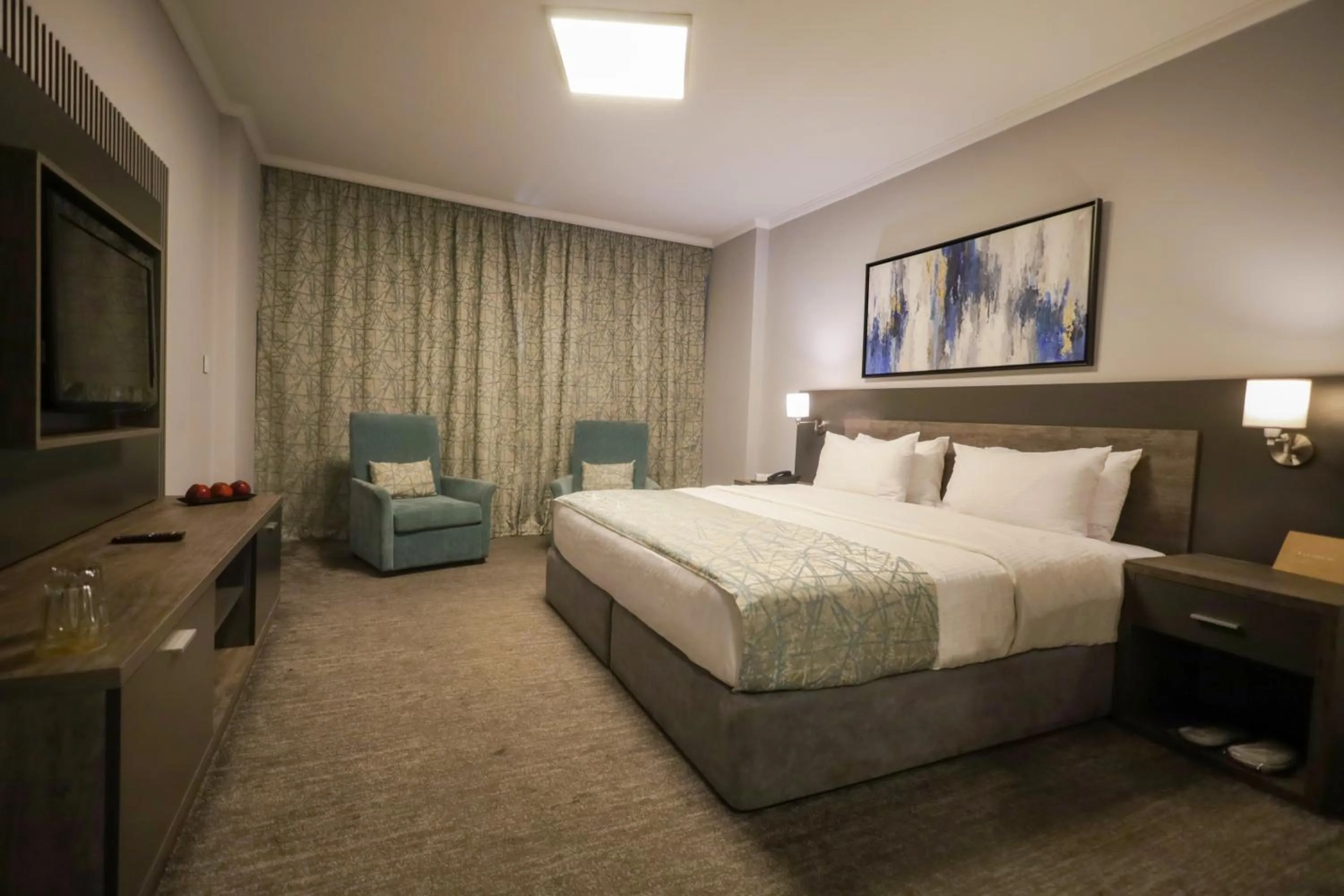 Bed in La Vida Suite