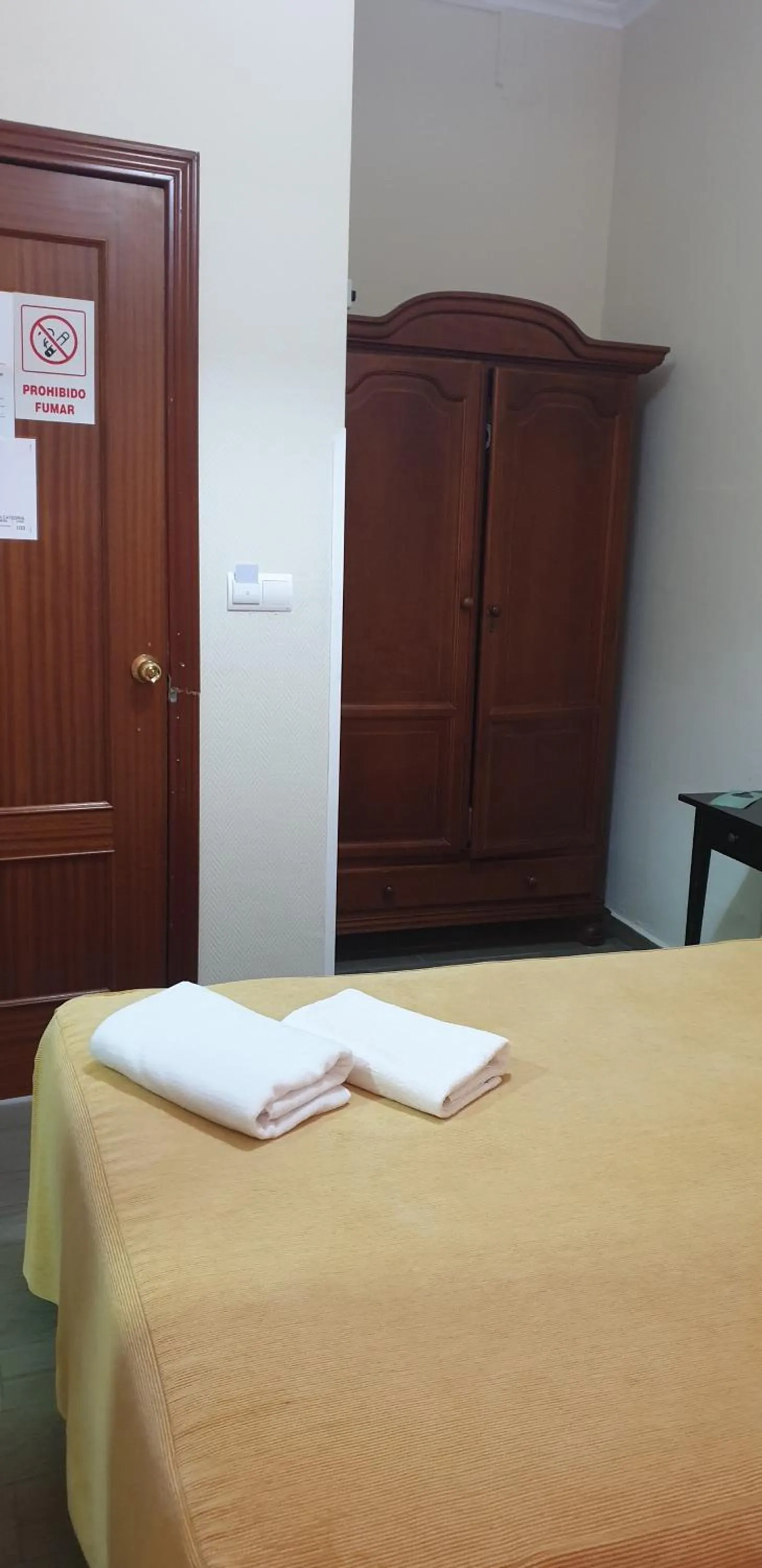 Bed in Pension Catedral