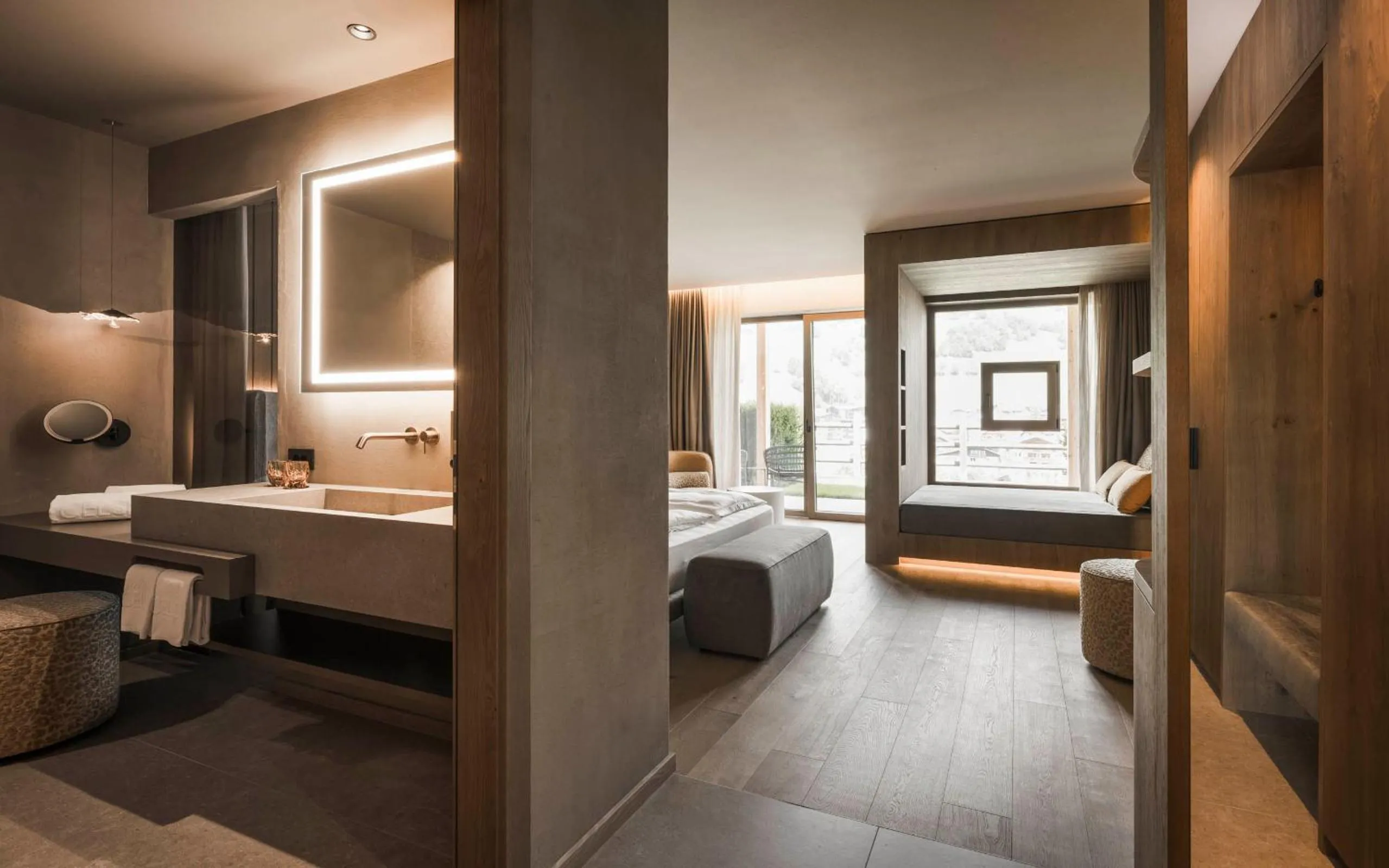 Bedroom, Bed in Excelsior Dolomites Life Resort