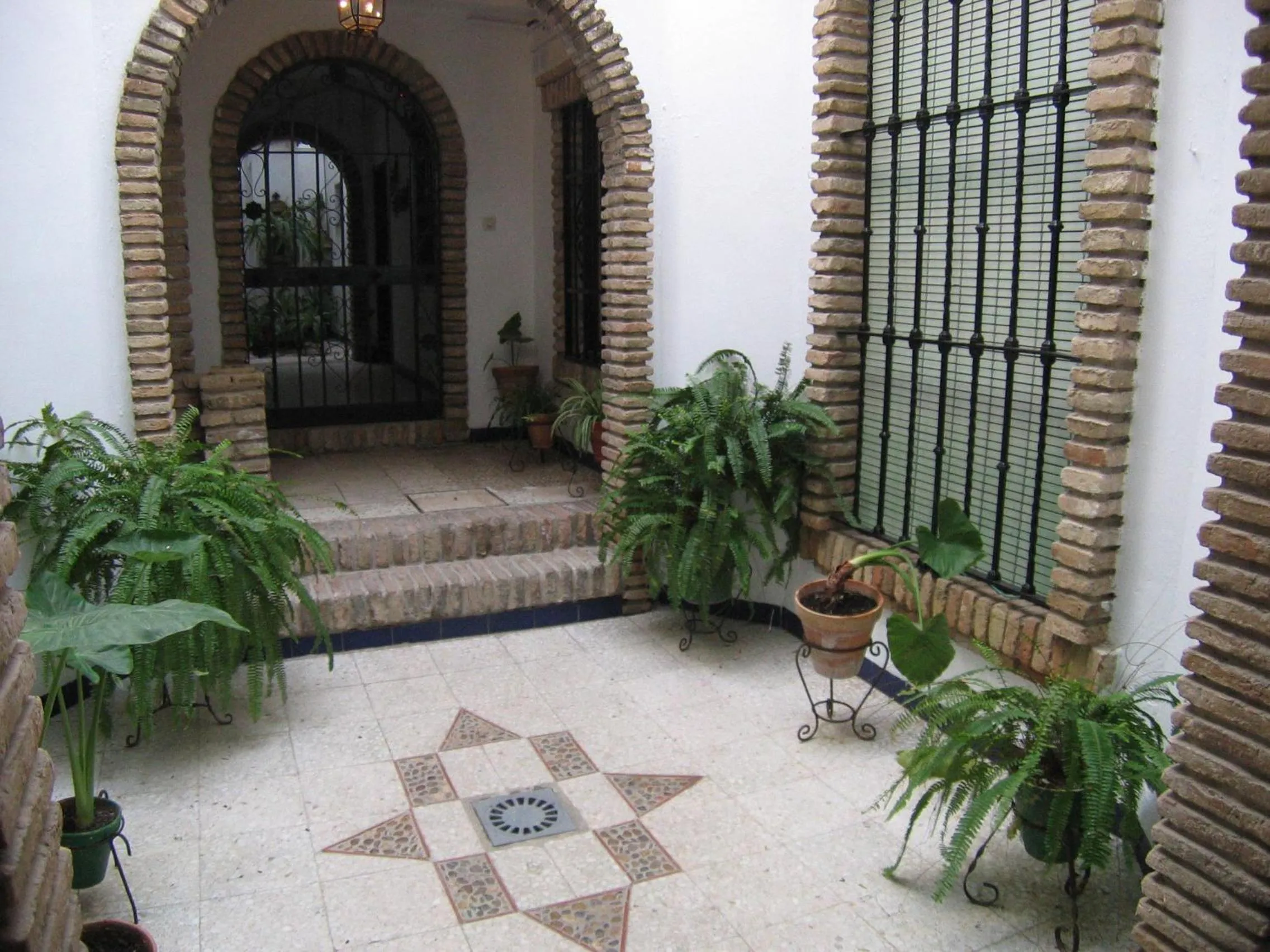 Patio in Pensión La Montoreña